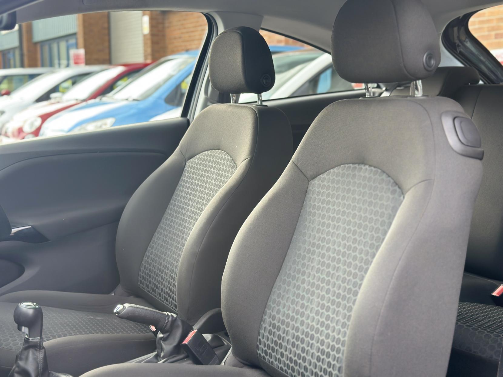 Vauxhall Corsa 1.4i ecoFLEX Excite Hatchback 3dr Petrol Manual Euro 6 (a/c) (90 ps)