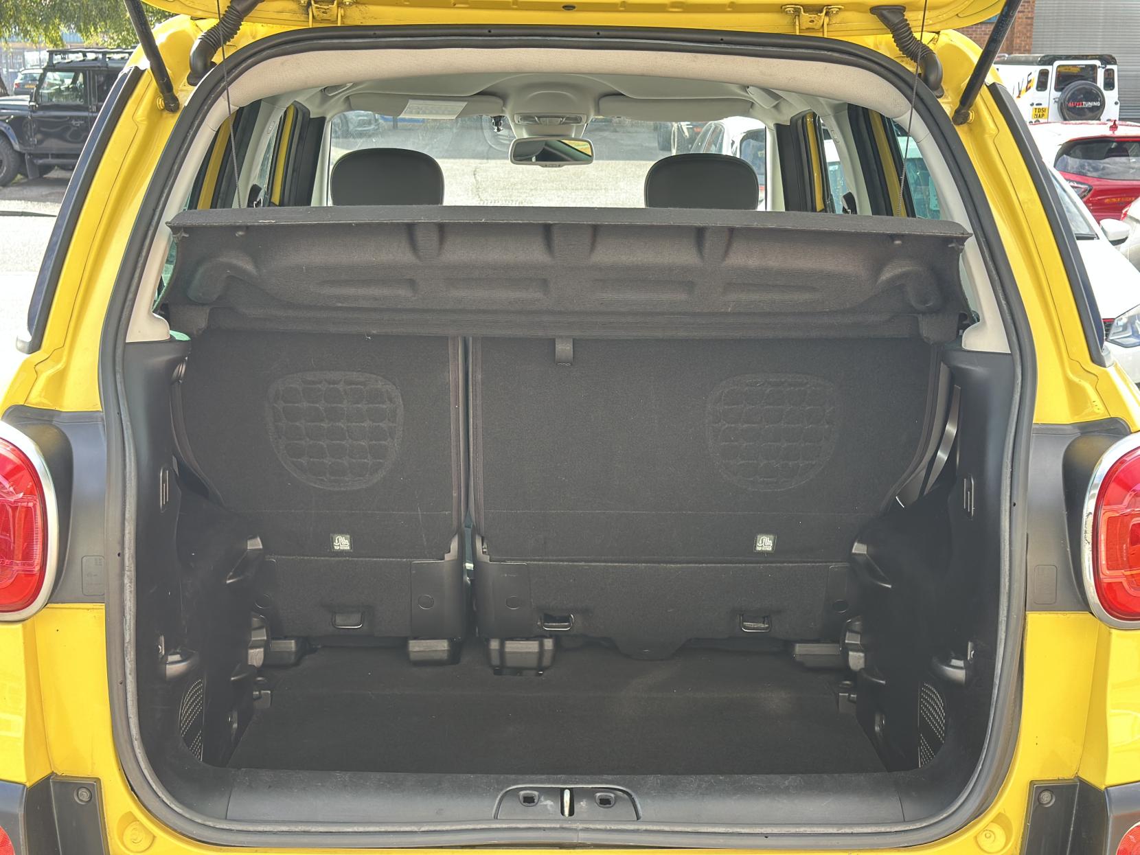 Fiat 500L 1.3 MultiJet Trekking MPV 5dr Diesel Dualogic Euro 5 (s/s) (85 bhp)