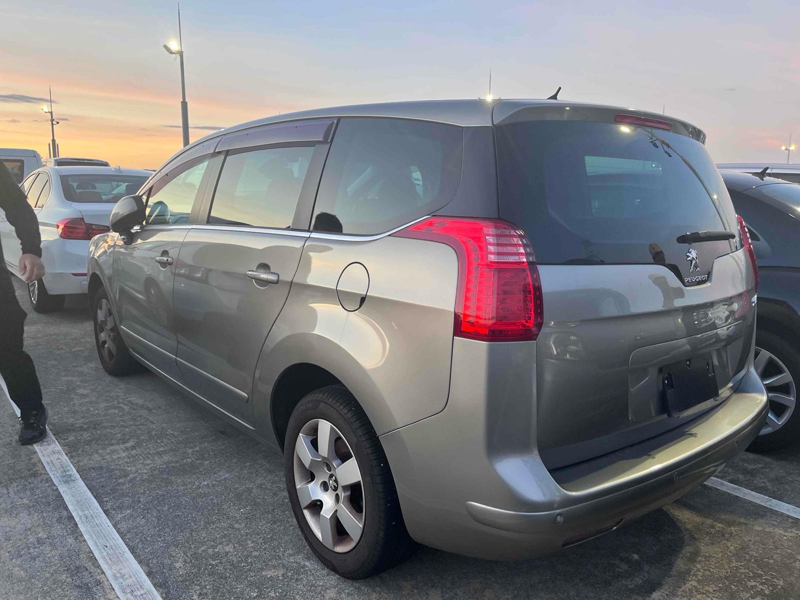 Peugeot 5008 1.6 MPV (2013 - 2019)