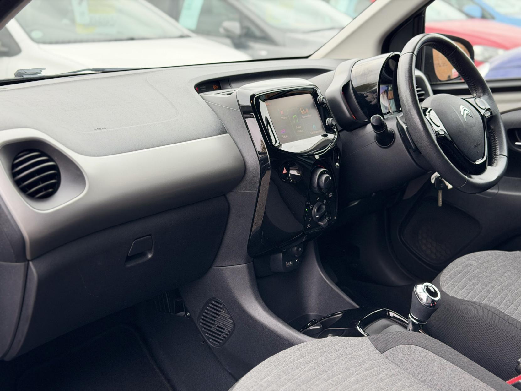 Citroen C1 1.0 VTi Flair Hatchback 5dr Petrol ETG5 Euro 5 (Euro 5) (68 ps)