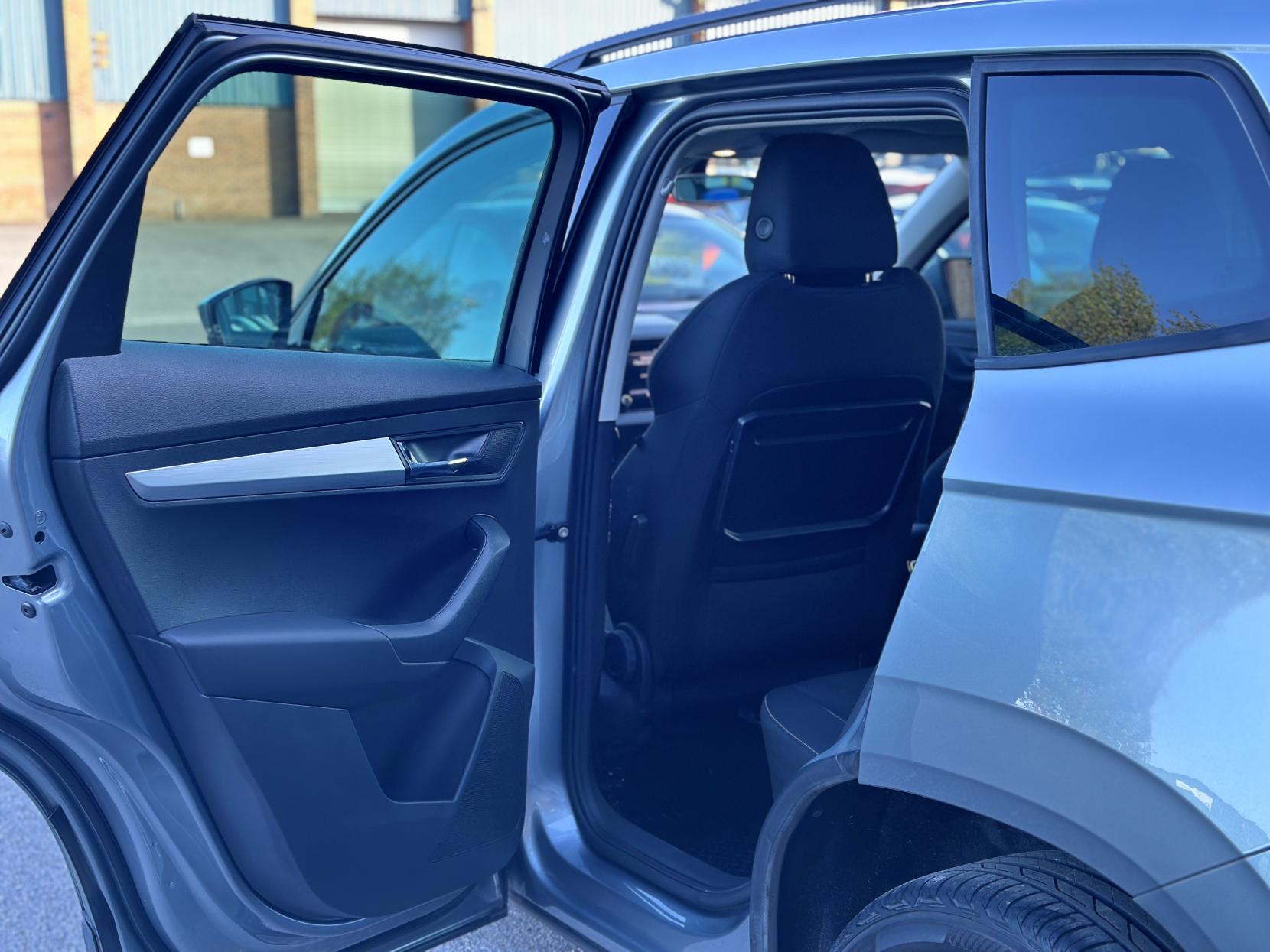 Skoda Karoq 2.0 TDI SE SUV 5dr Diesel Manual Euro 6 (s/s) (150 ps)