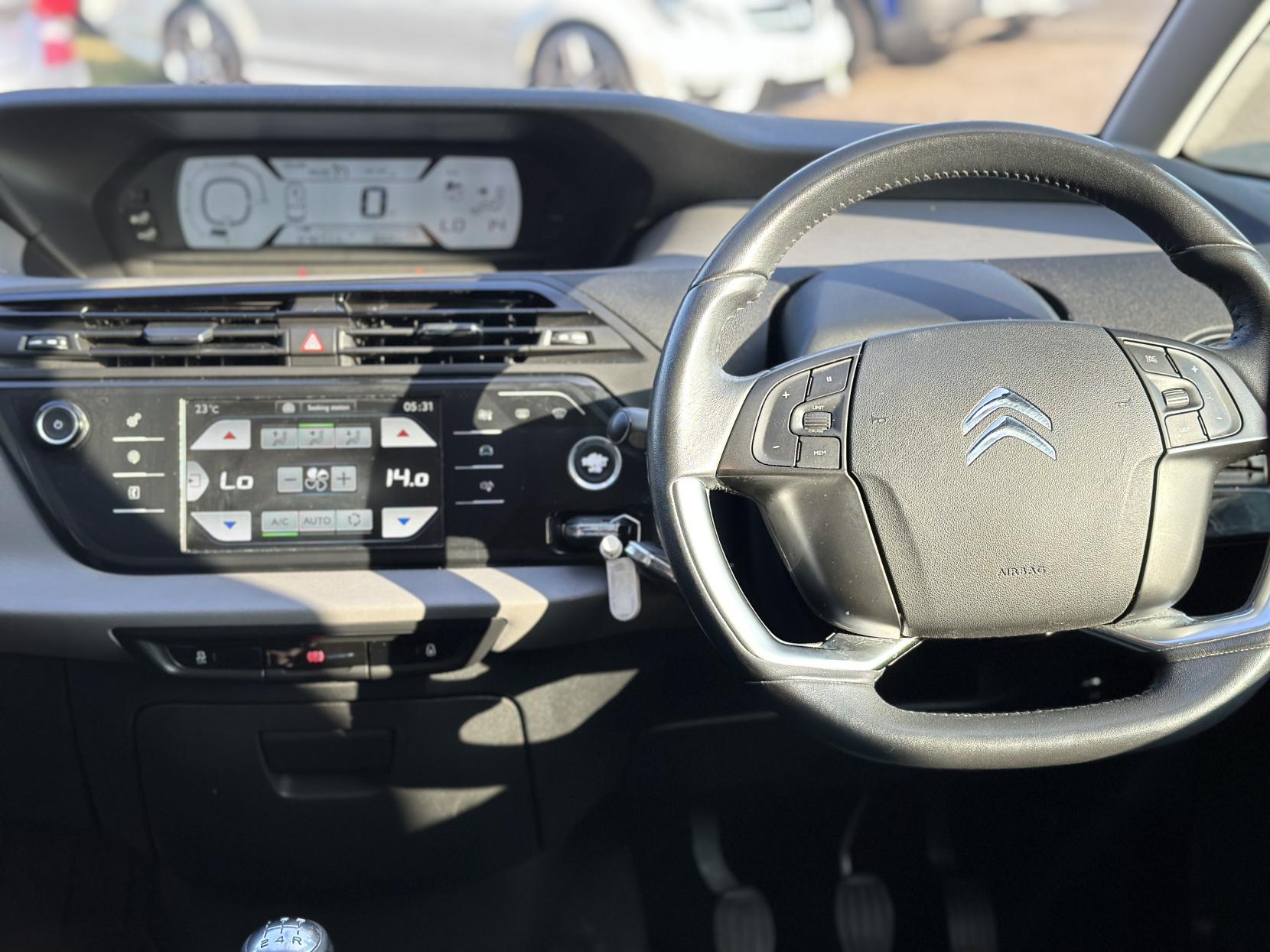 Citroen C4 Picasso 1.6 HDi VTR+ MPV 5dr Diesel Manual Euro 5 (90 ps)