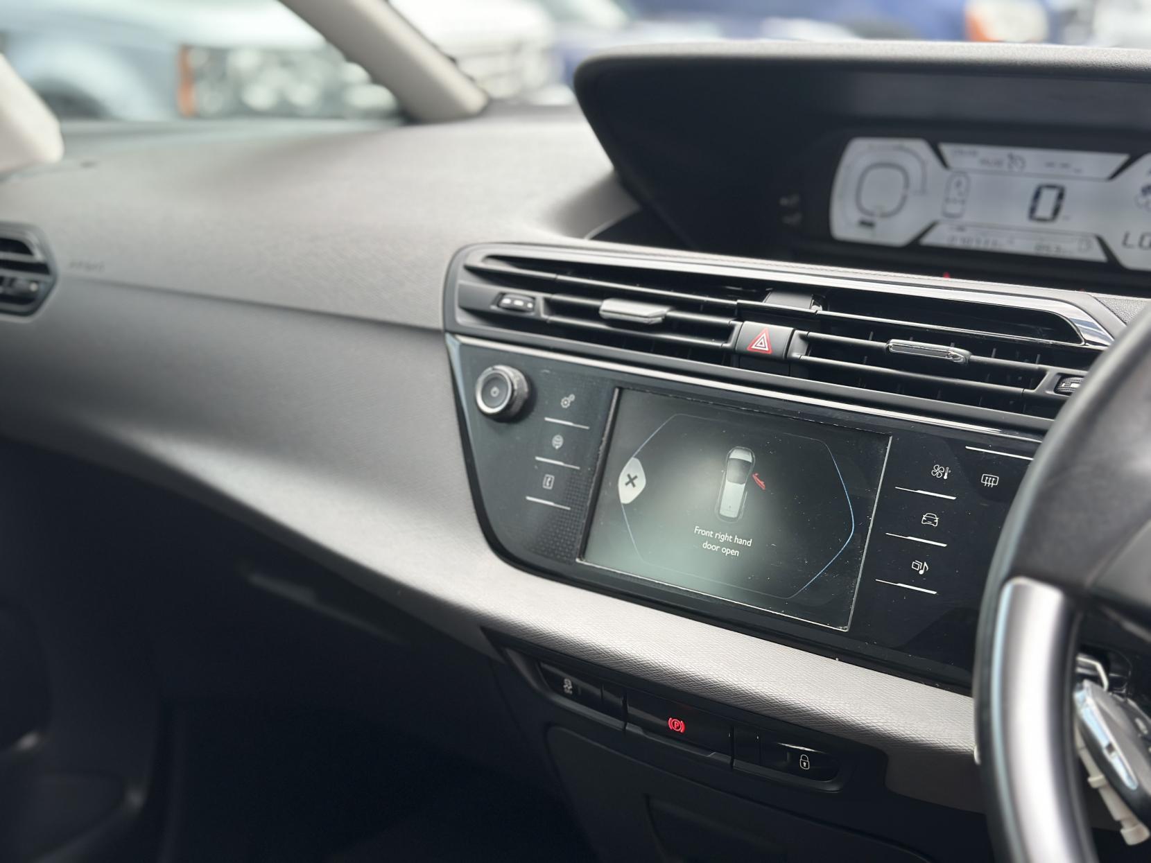 Citroen C4 Picasso 1.6 HDi VTR+ MPV 5dr Diesel Manual Euro 5 (90 ps)