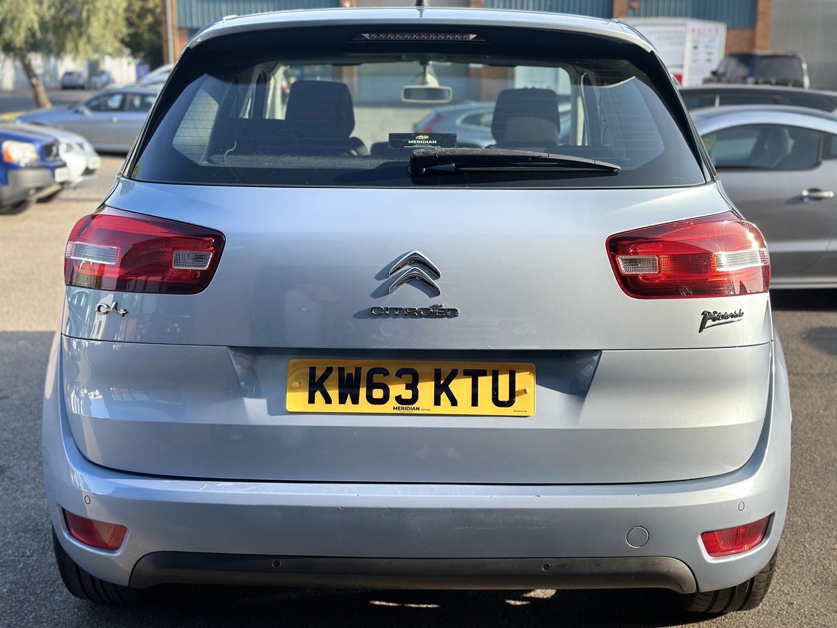 Citroen C4 Picasso 1.6 HDi VTR+ MPV 5dr Diesel Manual Euro 5 (90 ps)