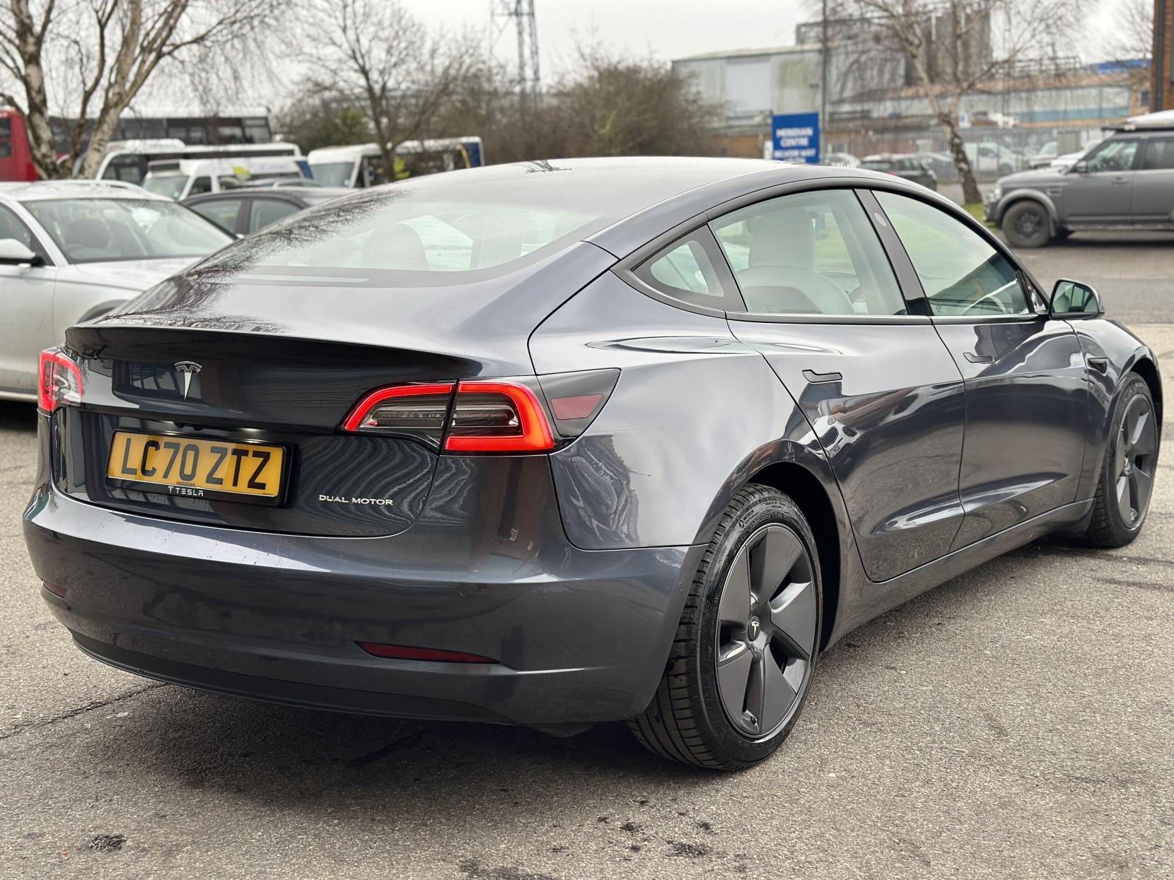 Tesla Model 3 (Dual Motor) Long Range Saloon 4dr Electric Auto 4WDE (346 ps)