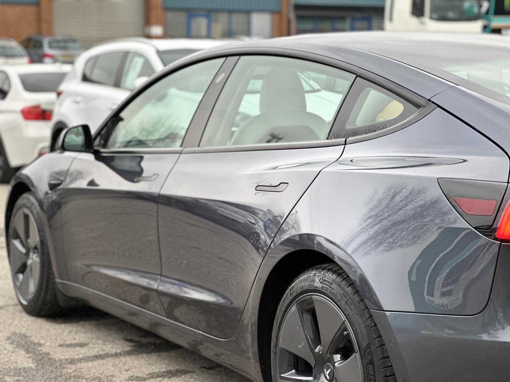 Tesla Model 3 (Dual Motor) Long Range Saloon 4dr Electric Auto 4WDE (346 ps)