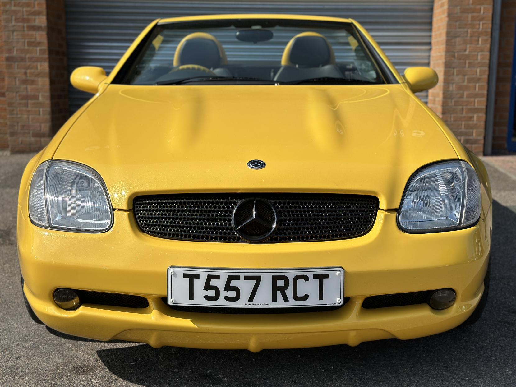 Mercedes-Benz SLK 2.3 SLK230 Kompressor Kompressor Convertible 2dr Petrol Automatic (225 g/km, 193 bhp)