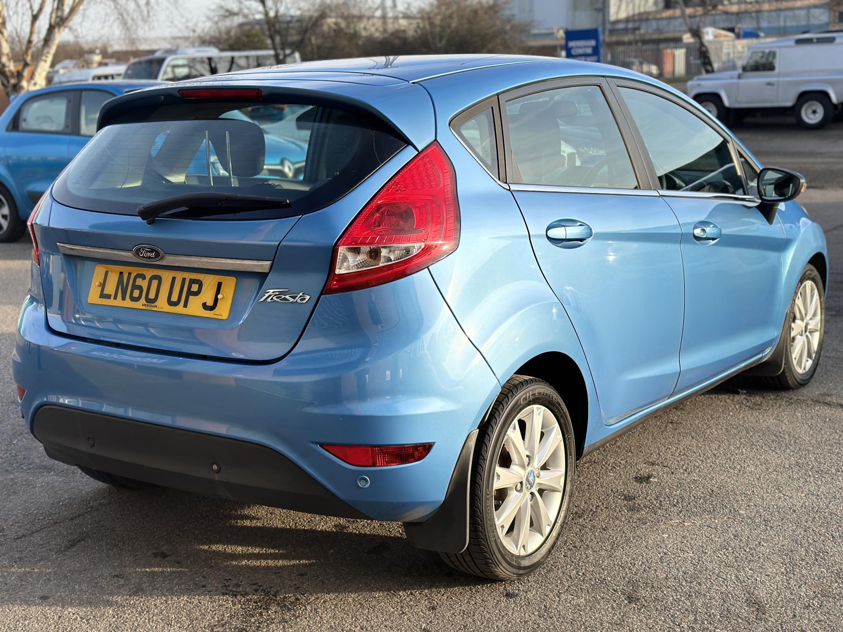 Ford Fiesta 1.4 Zetec Hatchback 5dr Petrol Manual (133 g/km, 94 bhp)