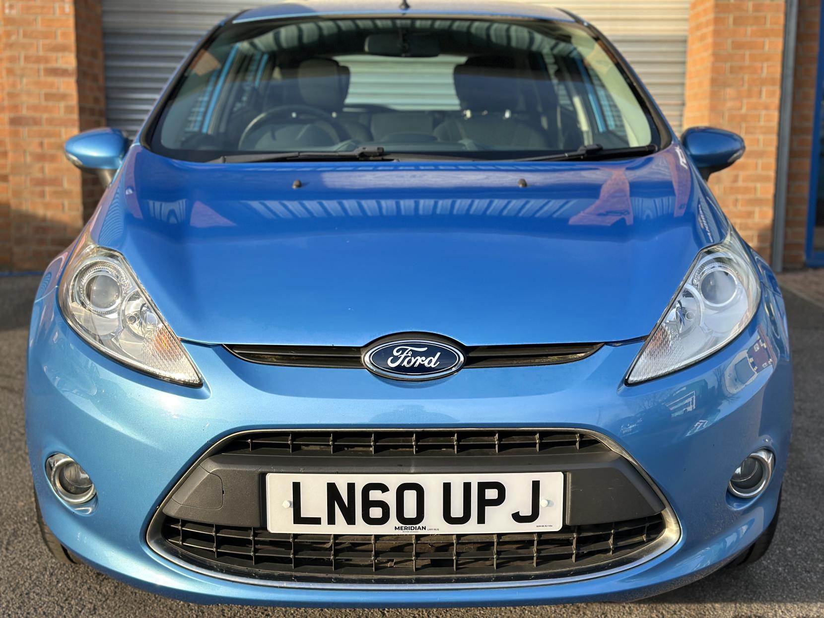 Ford Fiesta 1.4 Zetec Hatchback 5dr Petrol Manual (133 g/km, 94 bhp)