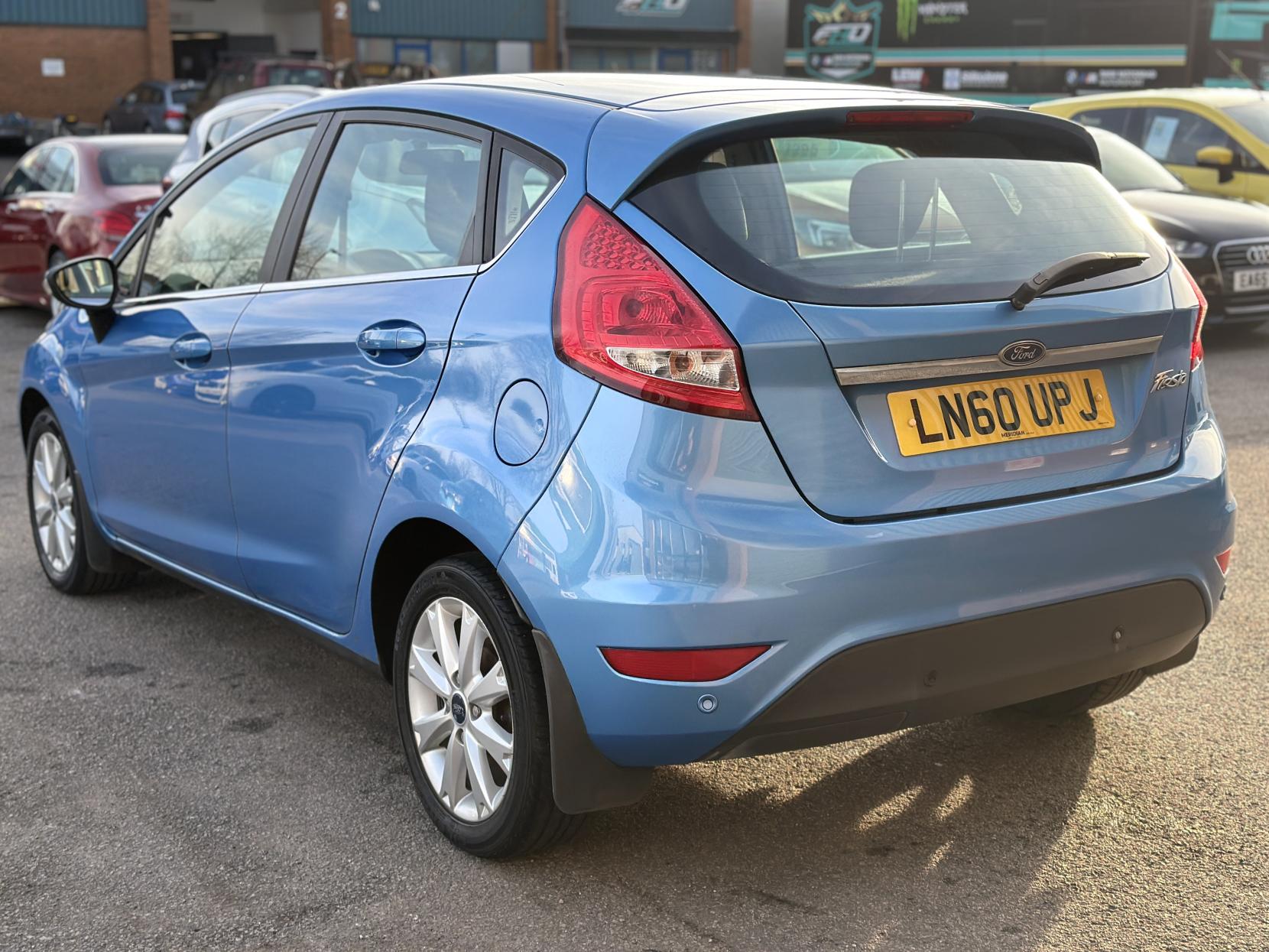 Ford Fiesta 1.4 Zetec Hatchback 5dr Petrol Manual (133 g/km, 94 bhp)