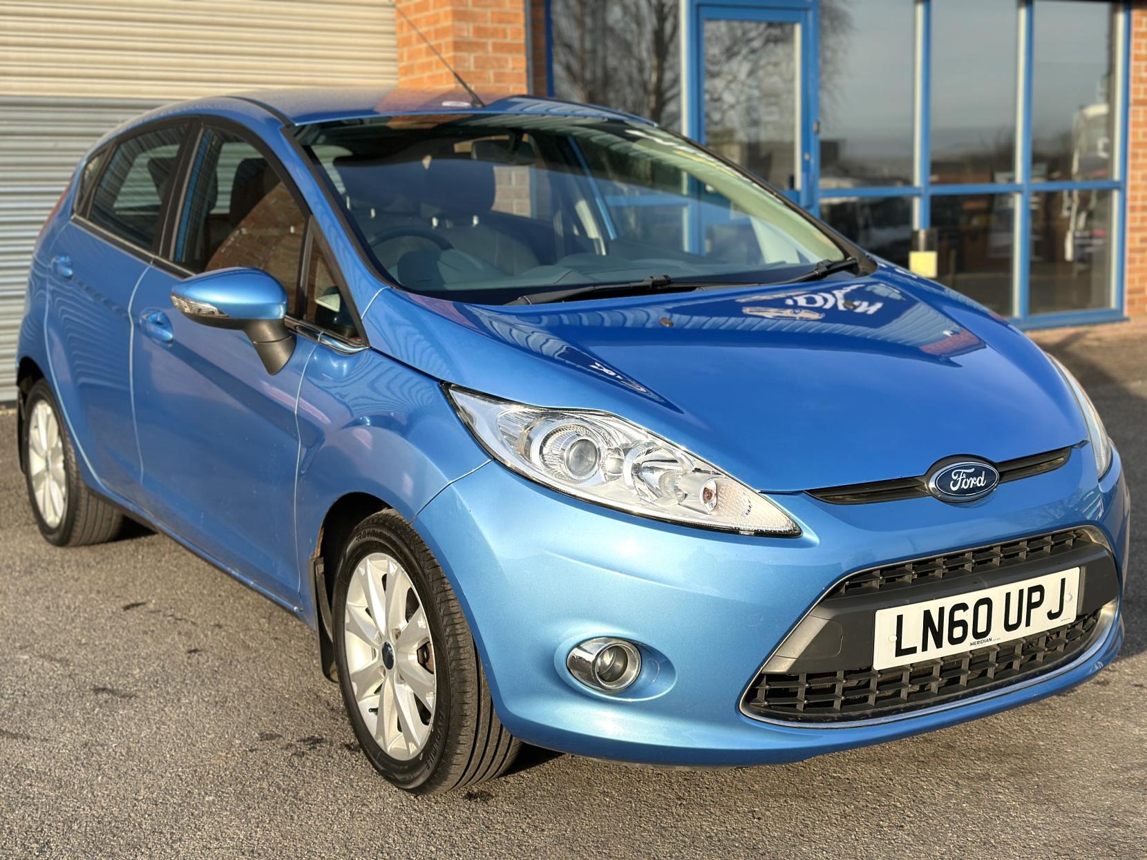 Ford Fiesta 1.4 Zetec Hatchback 5dr Petrol Manual (133 g/km, 94 bhp)