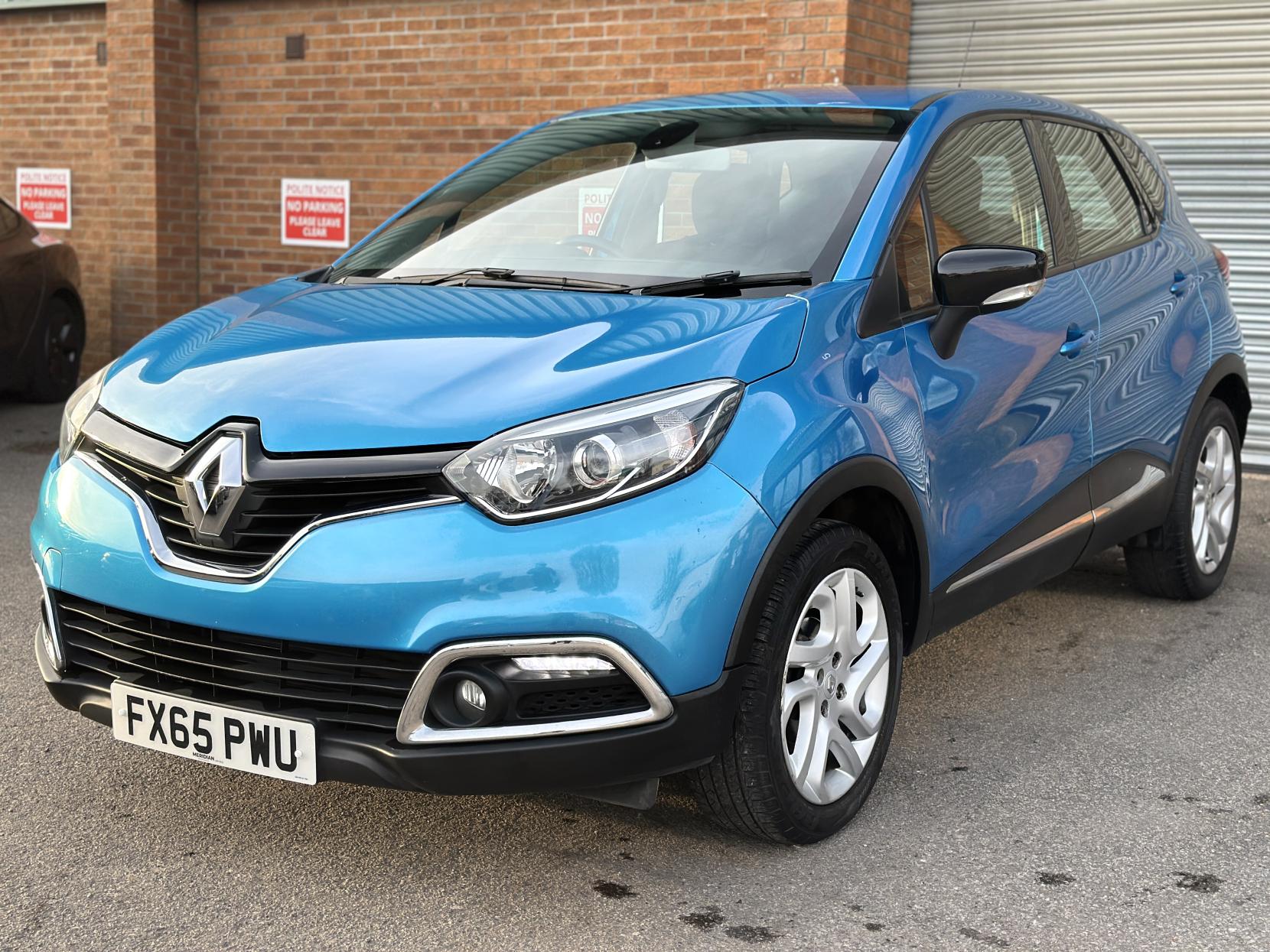 Renault Captur 0.9 TCe ENERGY Dynamique Nav SUV 5dr Petrol Manual Euro 6 (s/s) (90 ps)