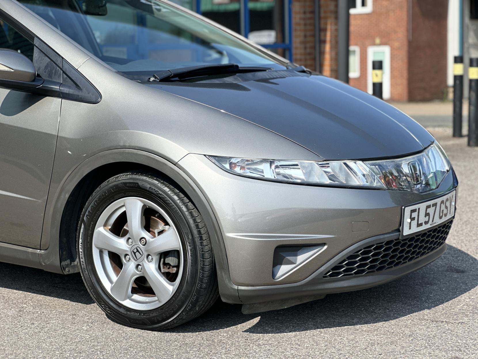 Honda Civic 1.8 i-VTEC SE Hatchback 5dr Petrol i-Shift (158 g/km, 138 bhp)