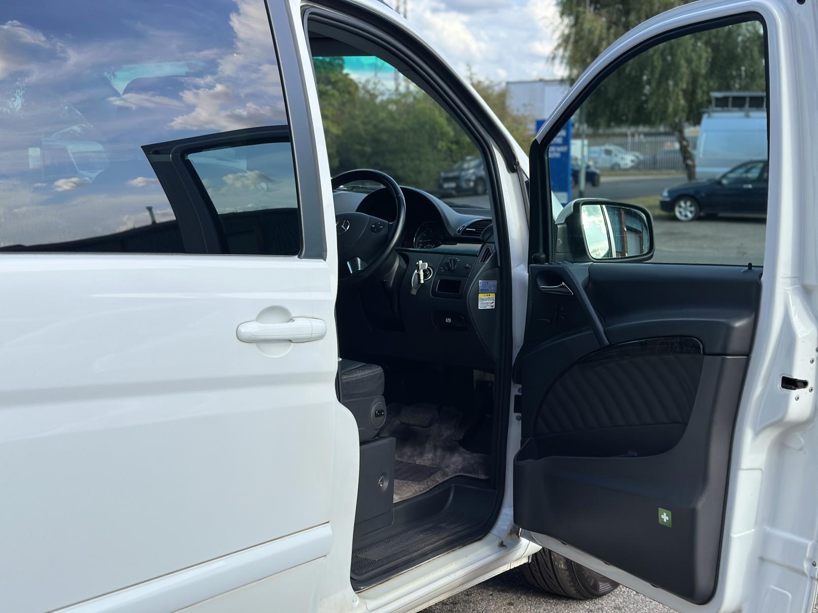Mercedes-Benz V Class V350 Ambiente