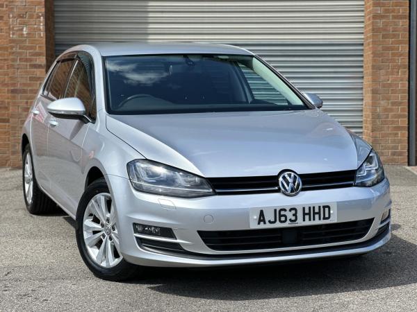 Volkswagen Golf 1.2 TSI BlueMotion Tech S Hatchback 5dr Petrol DSG Euro 5 (s/s) (105 ps)