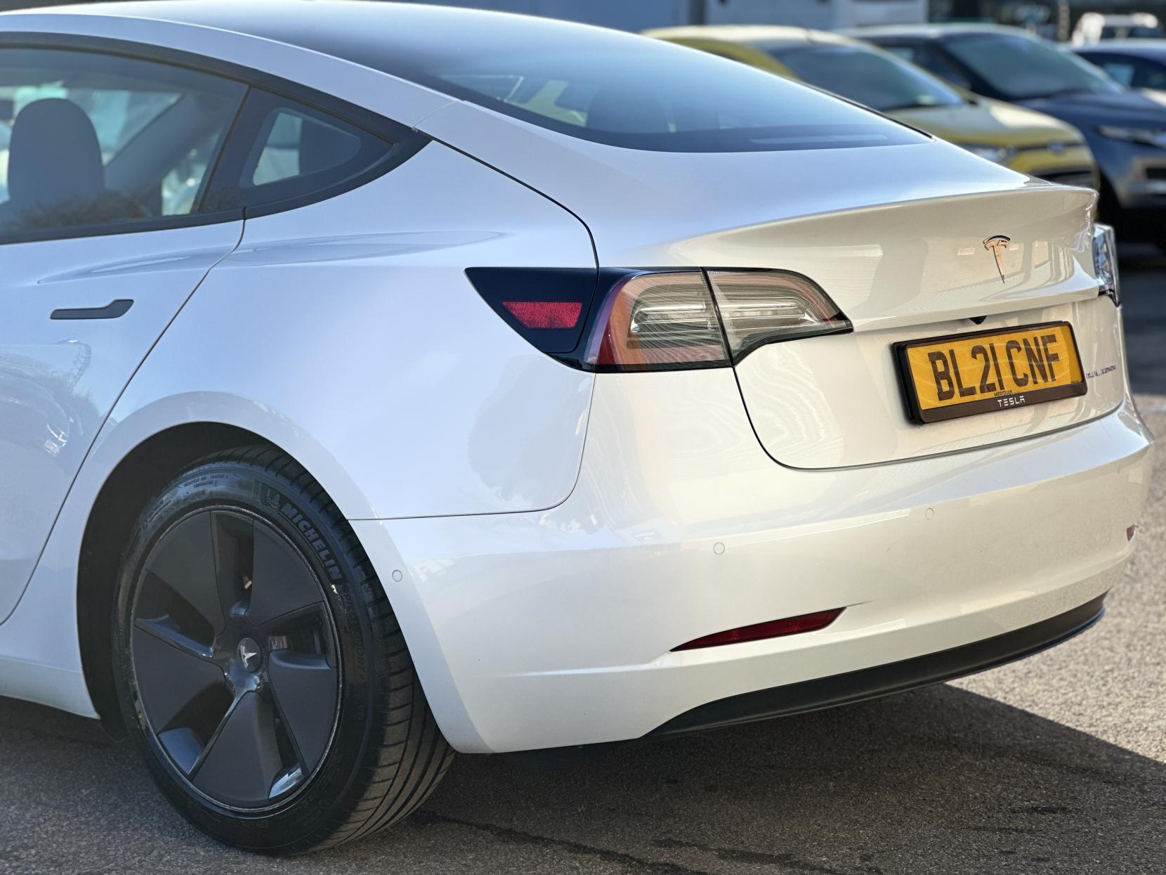 Tesla Model 3 (Dual Motor) Long Range Saloon 4dr Electric Auto 4WDE (346 ps)