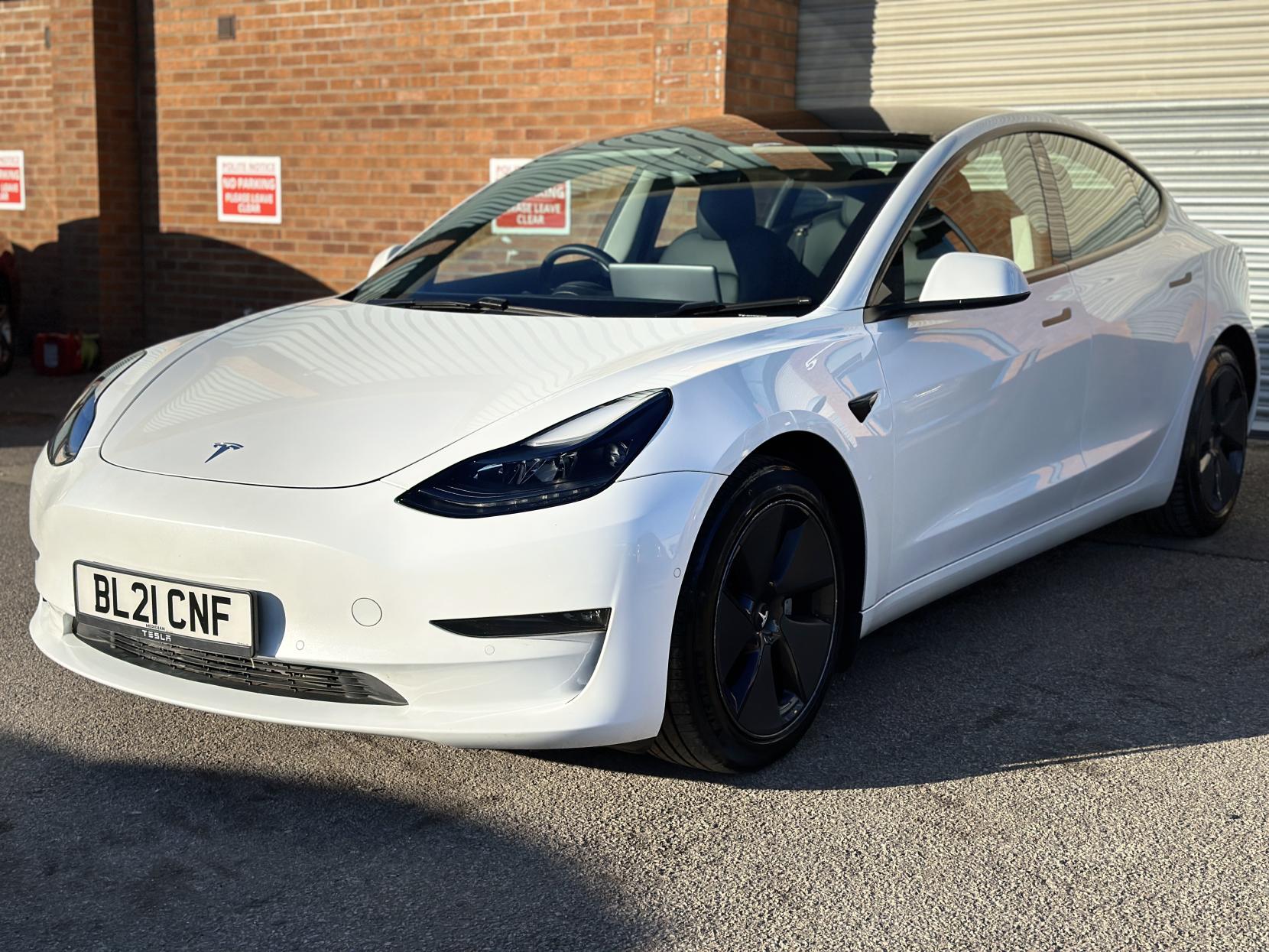 Tesla Model 3 (Dual Motor) Long Range Saloon 4dr Electric Auto 4WDE (346 ps)