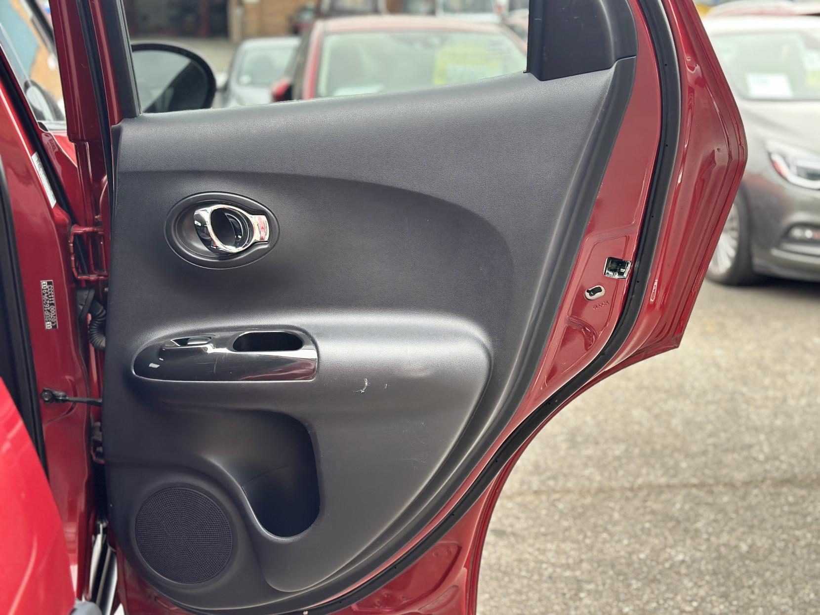 Nissan Juke 1.6 n-tec SUV 5dr Petrol Manual Euro 5 (17in Alloy) (117 ps)