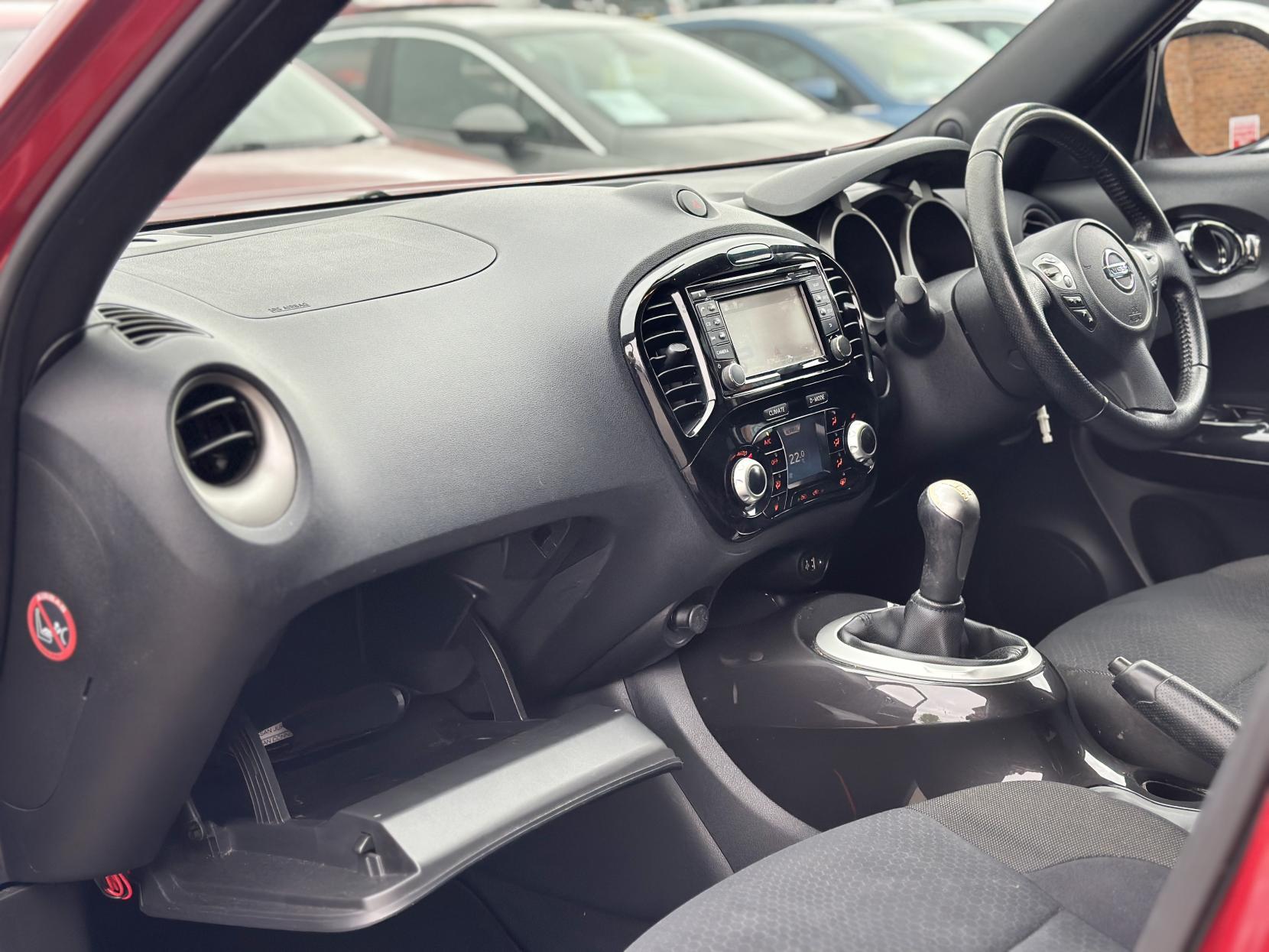 Nissan Juke 1.6 n-tec SUV 5dr Petrol Manual Euro 5 (17in Alloy) (117 ps)