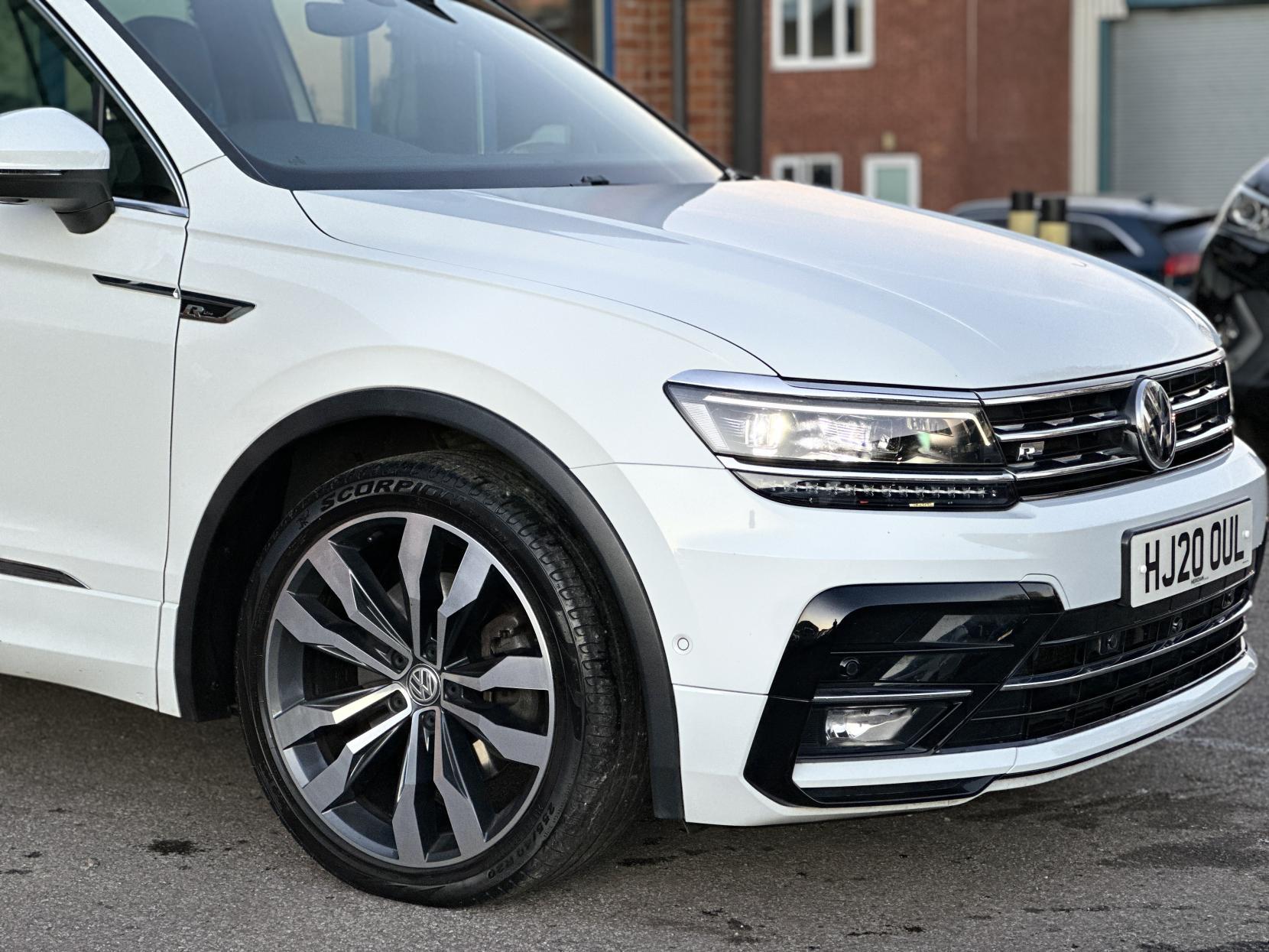 Volkswagen Tiguan 2.0 TDI R-Line Tech SUV 5dr Diesel DSG 4Motion Euro 6 (s/s) (190 ps)