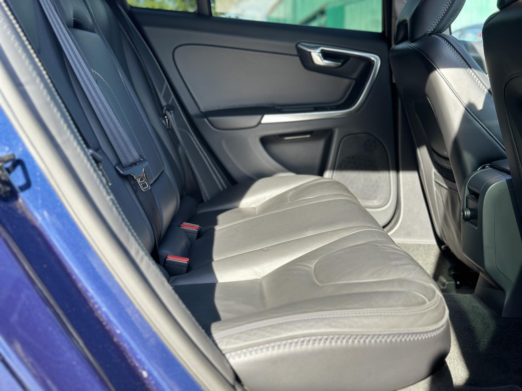 Volvo V60 1.6 Ocean Race Nav Estate (2010 - 2013)