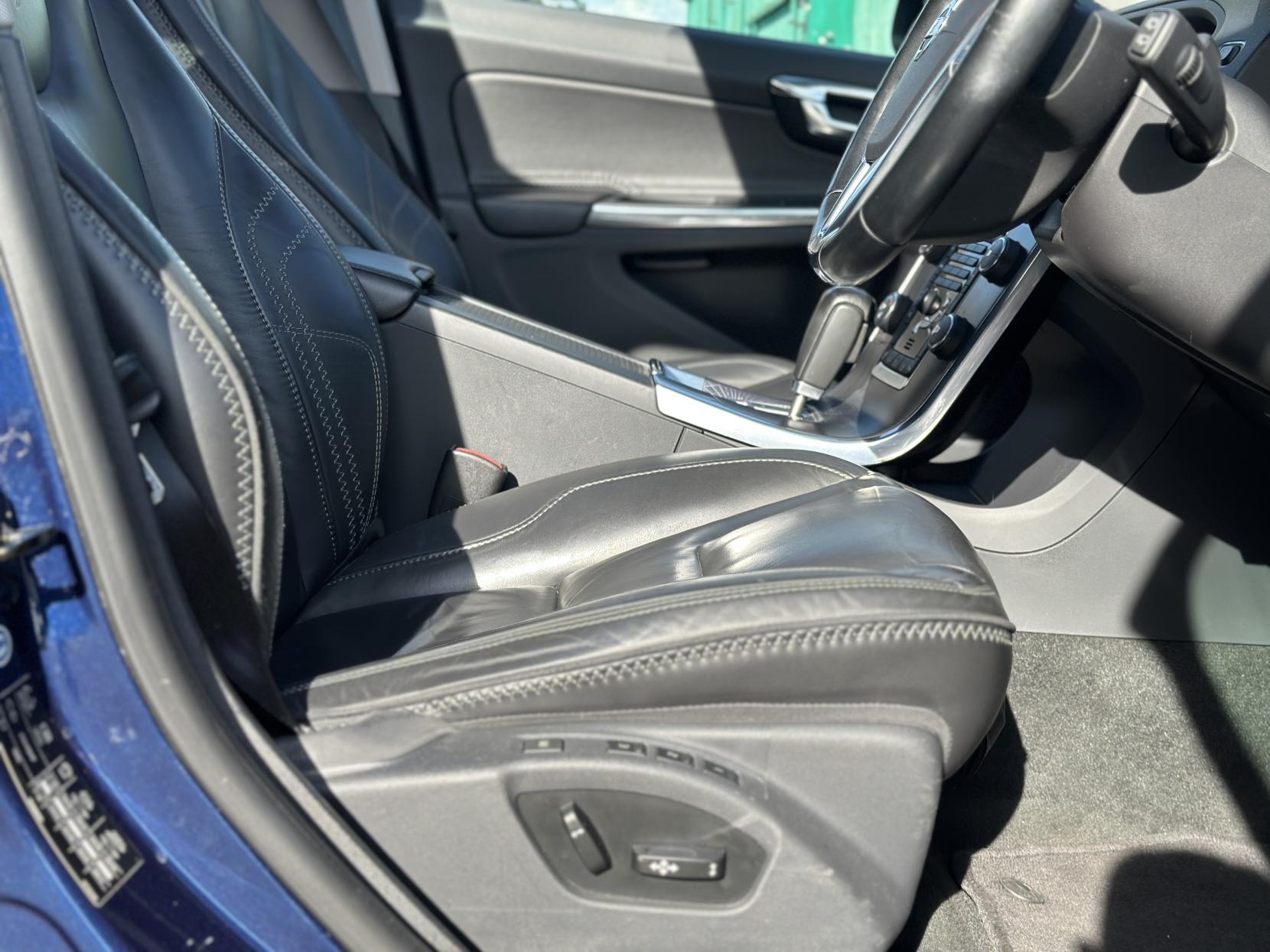 Volvo V60 1.6 Ocean Race Nav Estate (2010 - 2013)