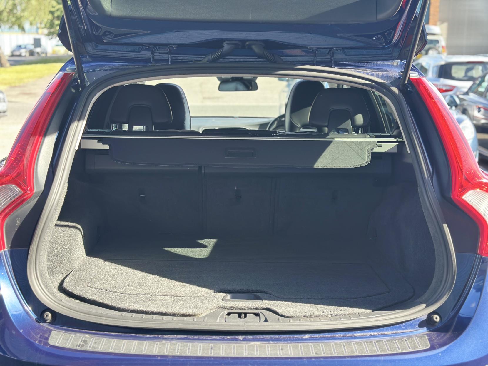 Volvo V60 1.6 Ocean Race Nav Estate (2010 - 2013)