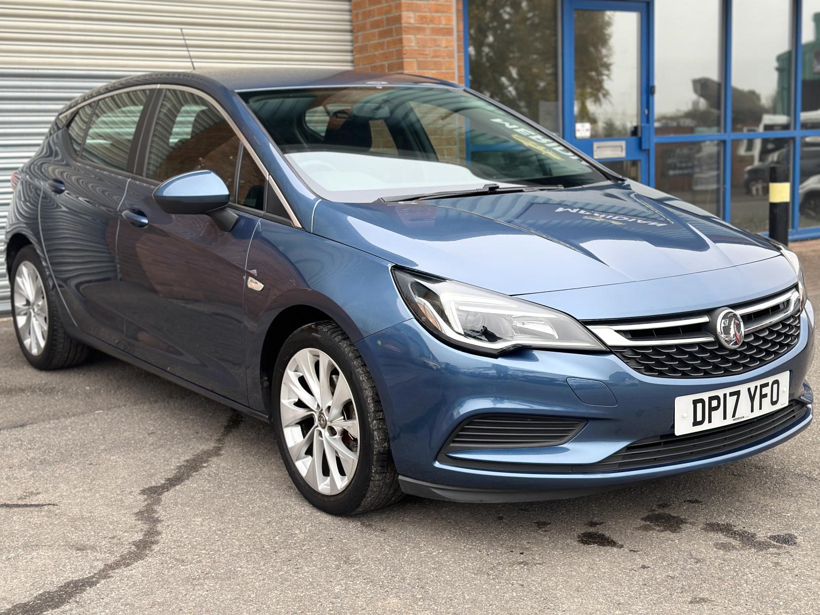 Vauxhall Astra 1.4i Design Hatchback 5dr Petrol Manual Euro 6 (100 ps)