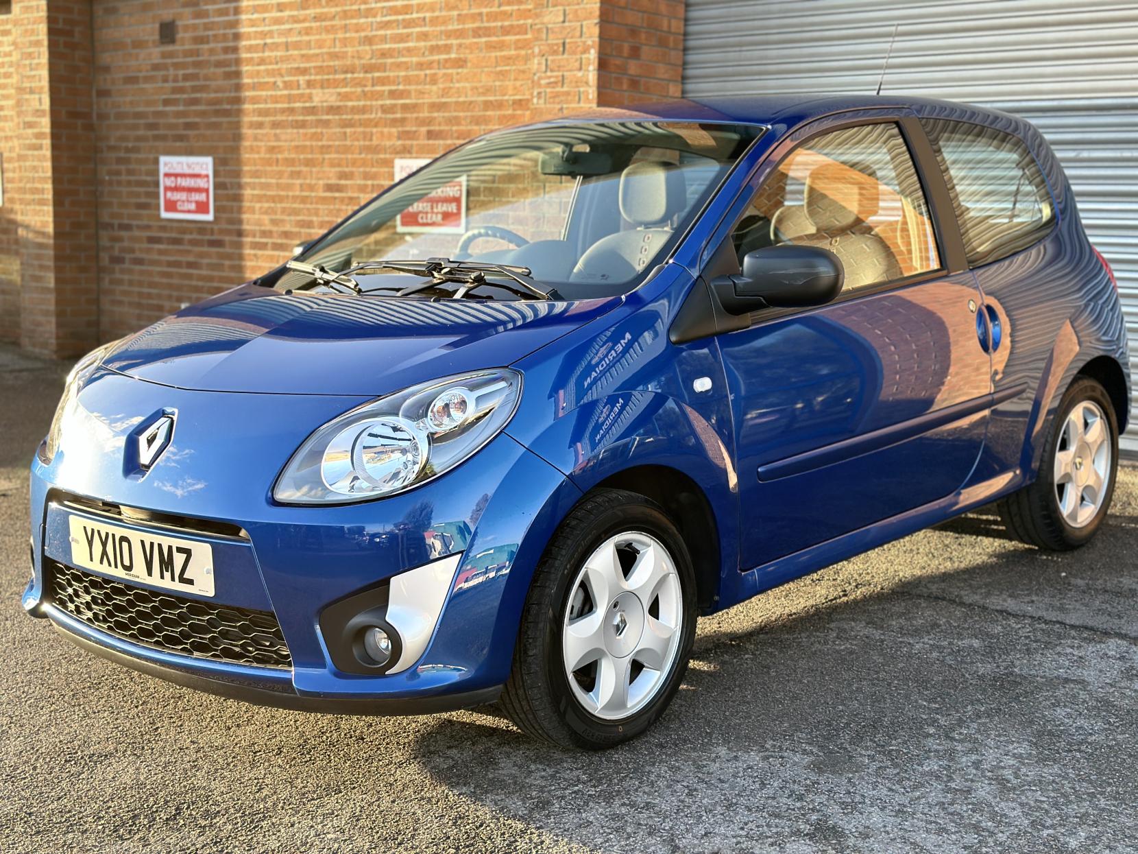 Renault Twingo 1.2 16V Dynamique Hatchback 3dr Petrol Manual Euro 4 (75 ps)