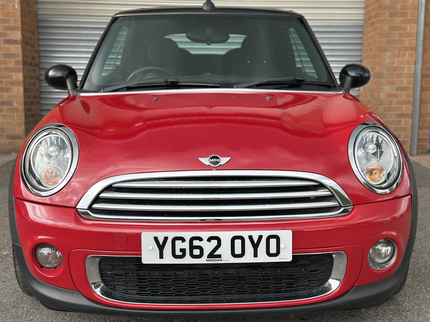 MINI Convertible 1.6 Cooper D Convertible 2dr Diesel Manual Euro 5 (s/s) (112 ps)