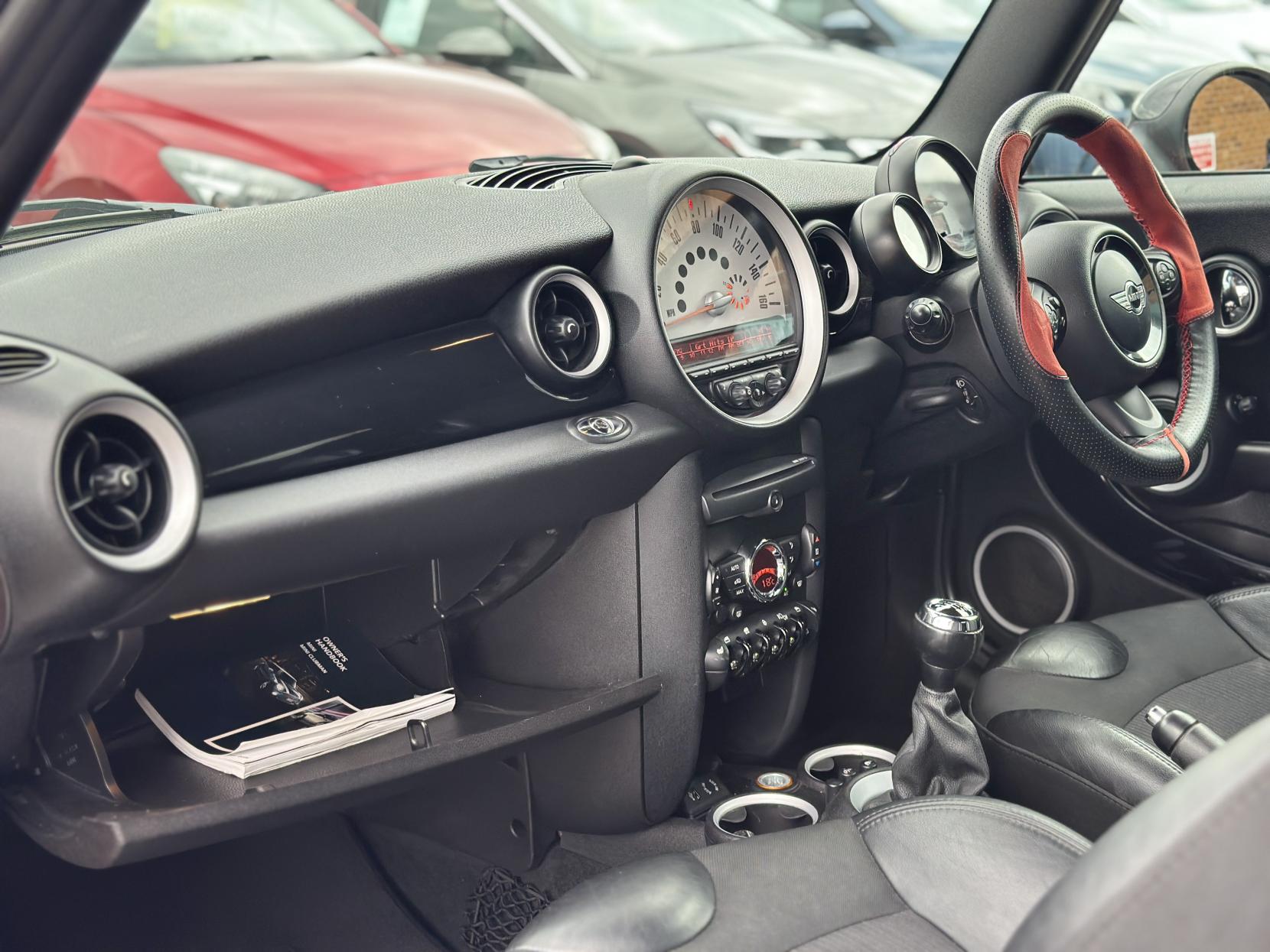 MINI Convertible 1.6 Cooper D Convertible 2dr Diesel Manual Euro 5 (s/s) (112 ps)