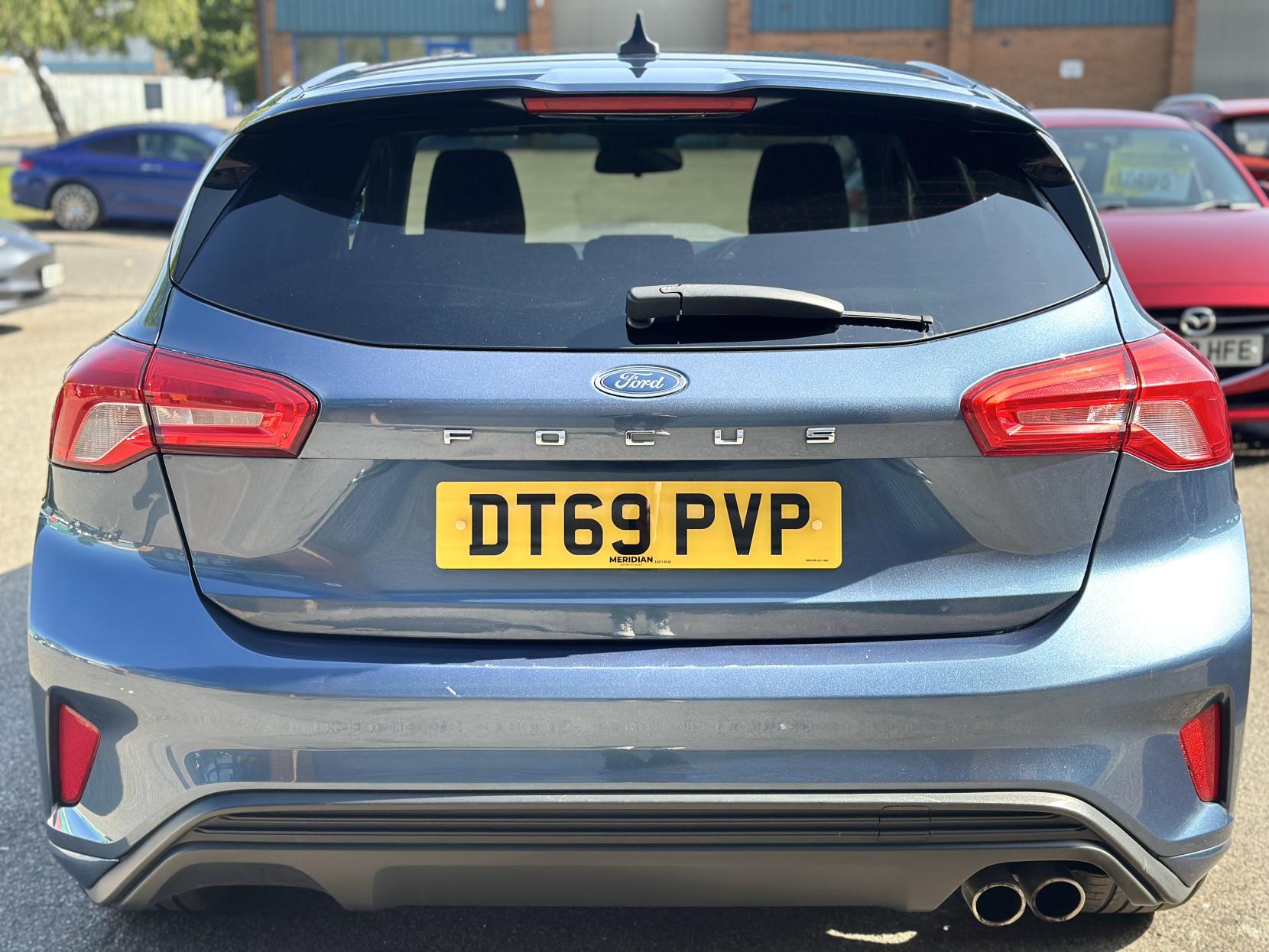 Ford Focus 1.5 EcoBlue ST-Line Hatchback 5dr Diesel Manual Euro 6 (s/s) (120 ps)
