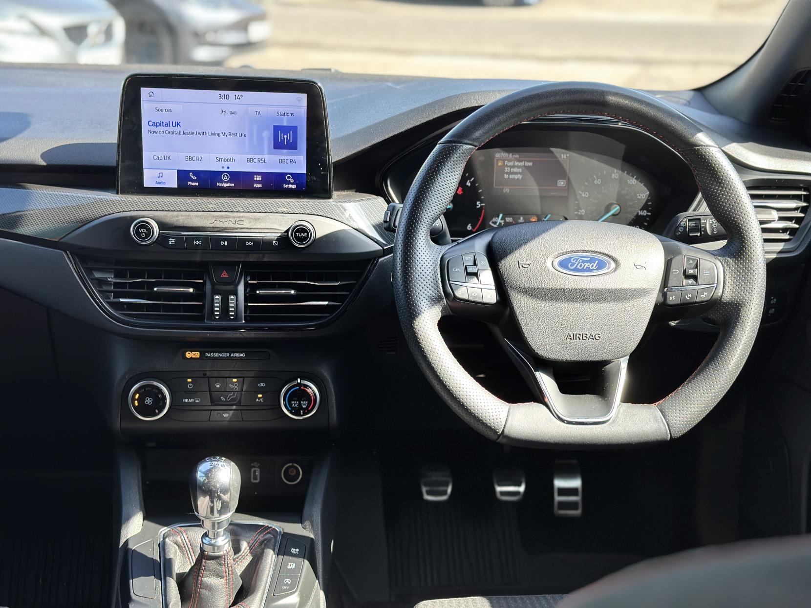 Ford Focus 1.5 EcoBlue ST-Line Hatchback 5dr Diesel Manual Euro 6 (s/s) (120 ps)