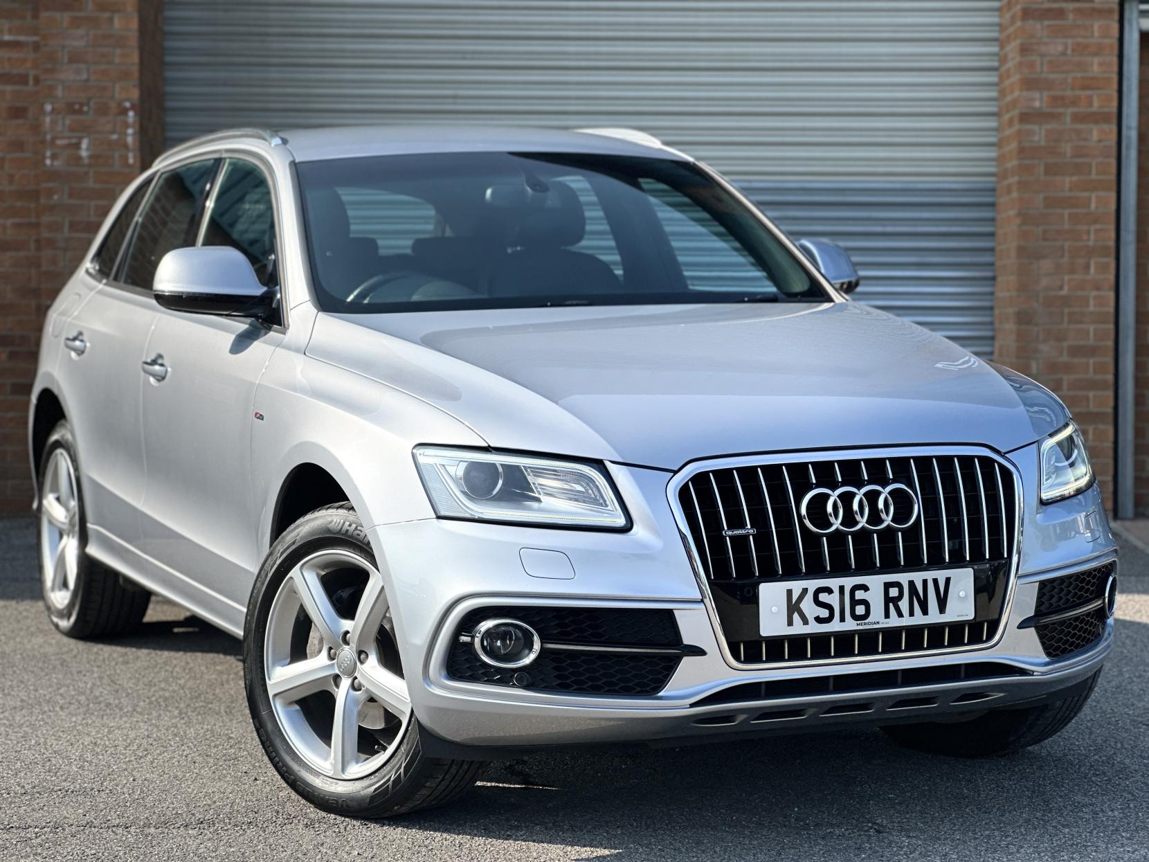 Audi Q5 2.0 TDI S line SUV 5dr Diesel S Tronic quattro Euro 6 (s/s) (190 ps)