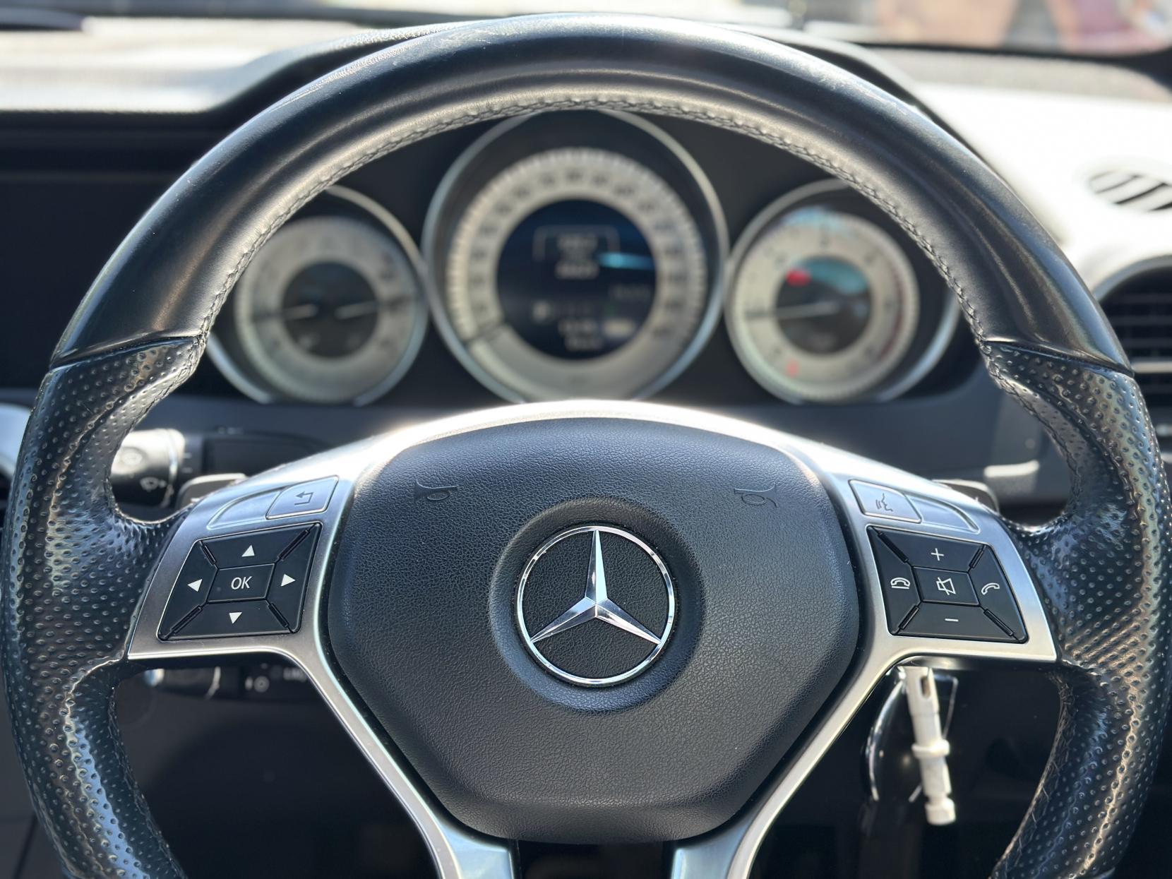 Mercedes-Benz C Class 2.1 C220 CDI AMG Sport Edition Coupe 2dr Diesel G-Tronic+ Euro 5 (s/s) (170 ps)