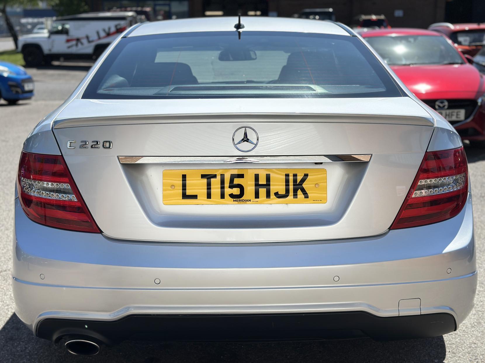 Mercedes-Benz C Class 2.1 C220 CDI AMG Sport Edition Coupe 2dr Diesel G-Tronic+ Euro 5 (s/s) (170 ps)