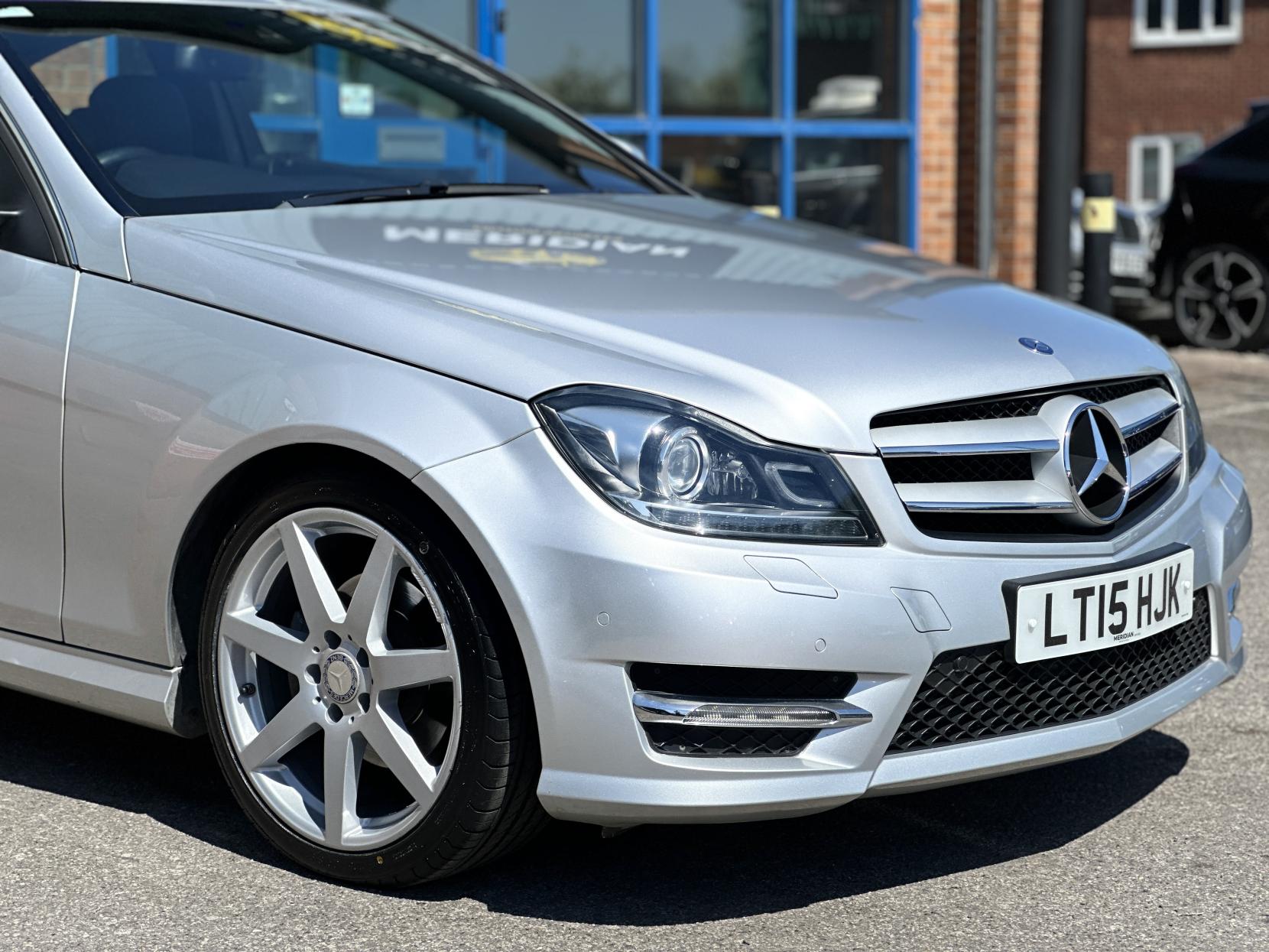Mercedes-Benz C Class 2.1 C220 CDI AMG Sport Edition Coupe 2dr Diesel G-Tronic+ Euro 5 (s/s) (170 ps)