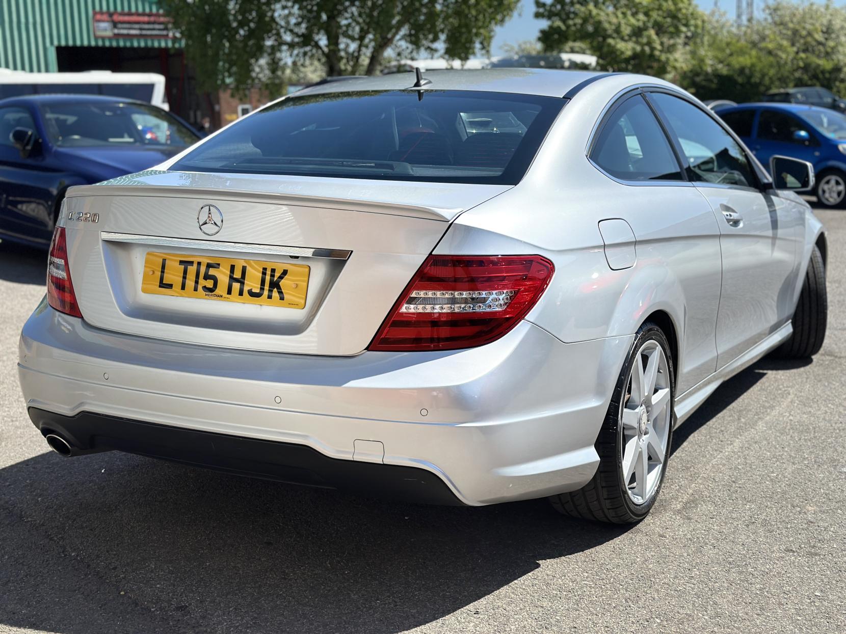Mercedes-Benz C Class 2.1 C220 CDI AMG Sport Edition Coupe 2dr Diesel G-Tronic+ Euro 5 (s/s) (170 ps)