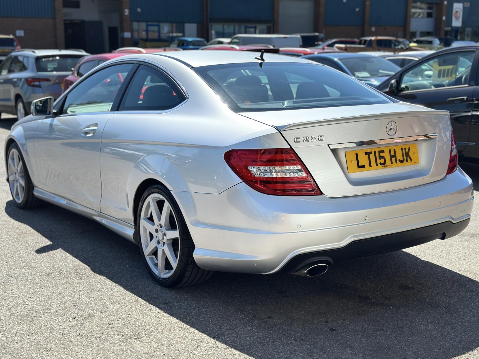 Mercedes-Benz C Class 2.1 C220 CDI AMG Sport Edition Coupe 2dr Diesel G-Tronic+ Euro 5 (s/s) (170 ps)