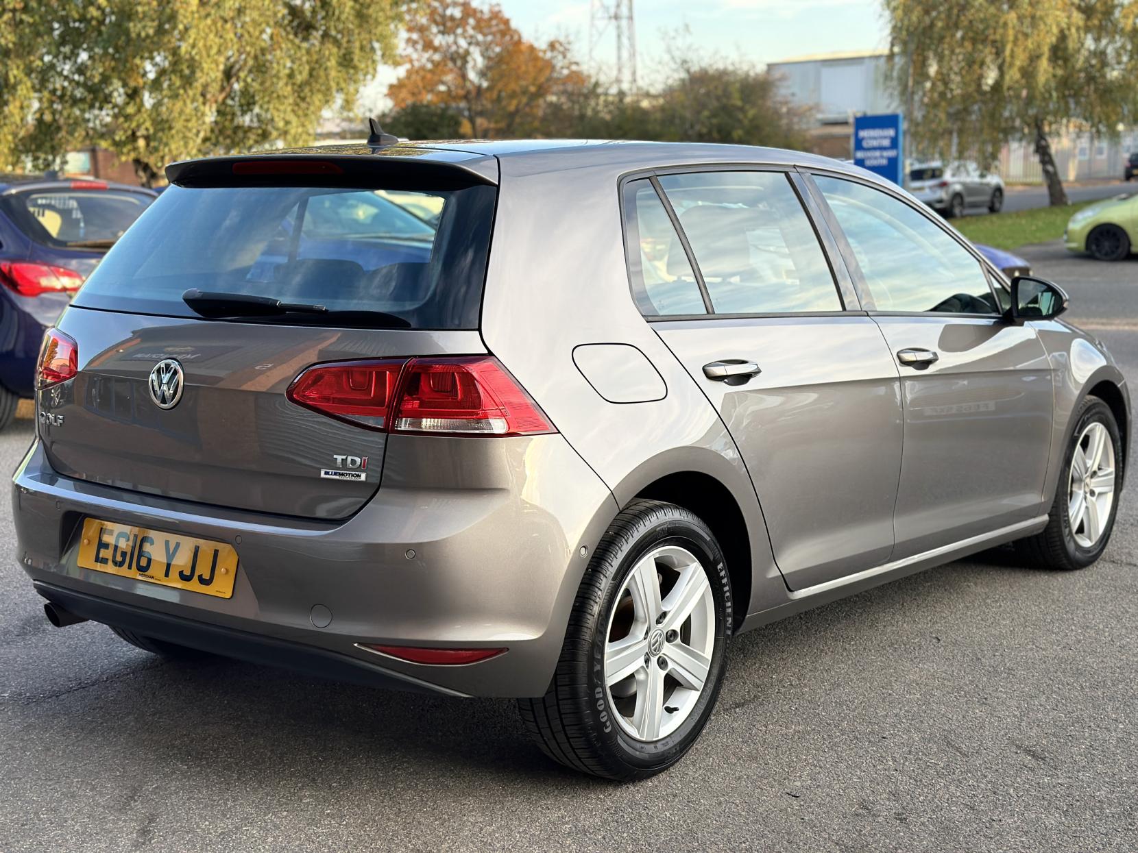 Volkswagen Golf 1.6 TDI BlueMotion Tech Match Edition Hatchback 5dr Diesel DSG Euro 6 (s/s) (110 ps)