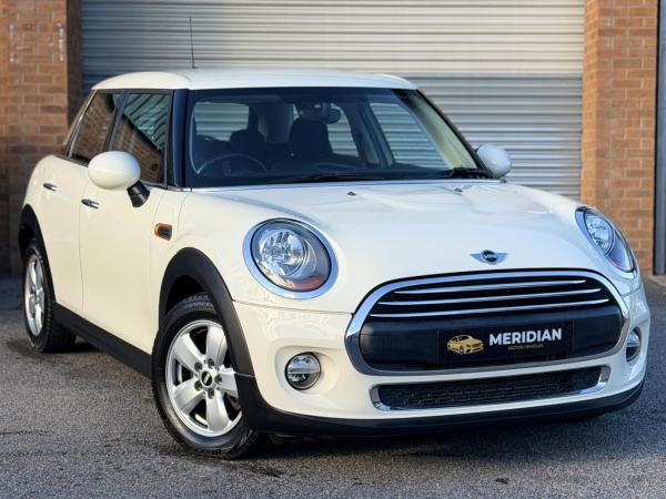 MINI Hatch 1.2 One Hatchback 5dr Petrol Auto Euro 6 (s/s) (102 ps)