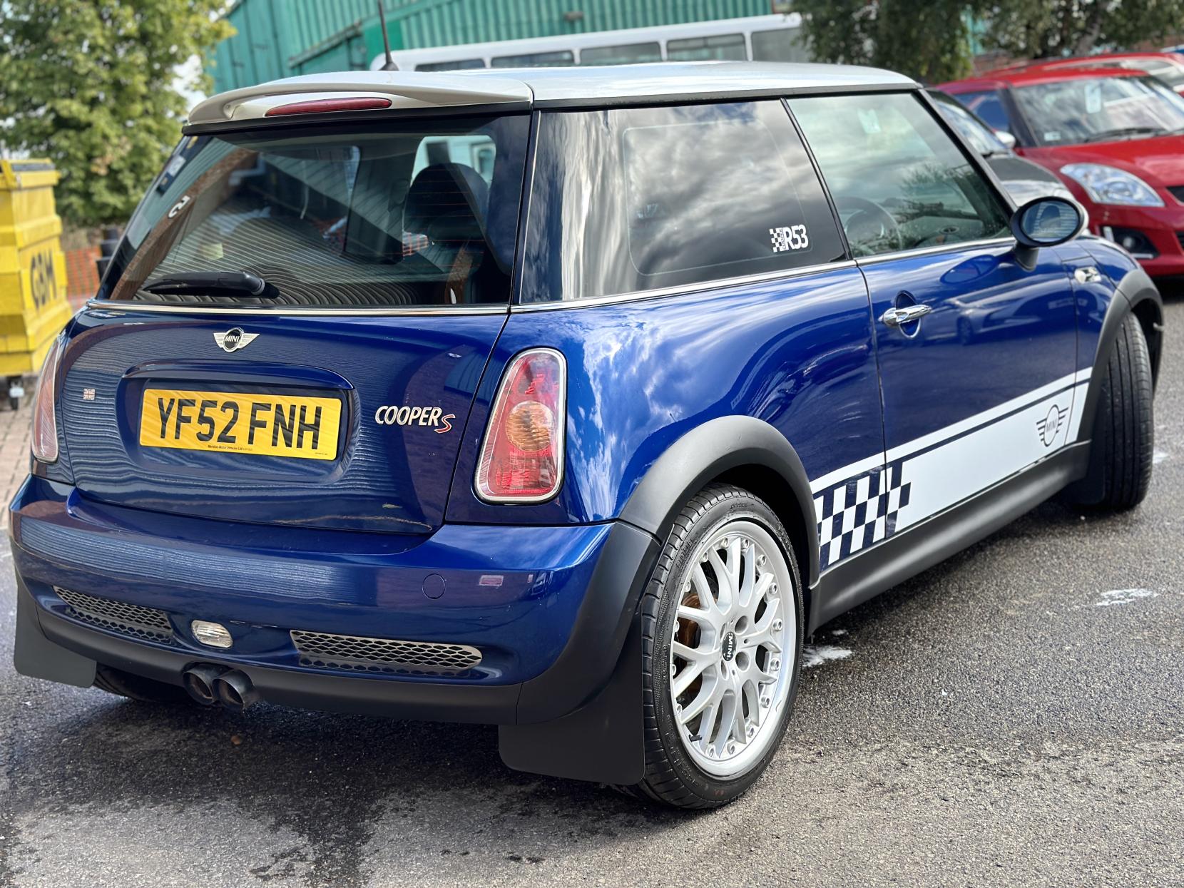 MINI Hatch 1.6 Cooper S Hatchback 3dr Petrol Manual Euro 3 (163 bhp)