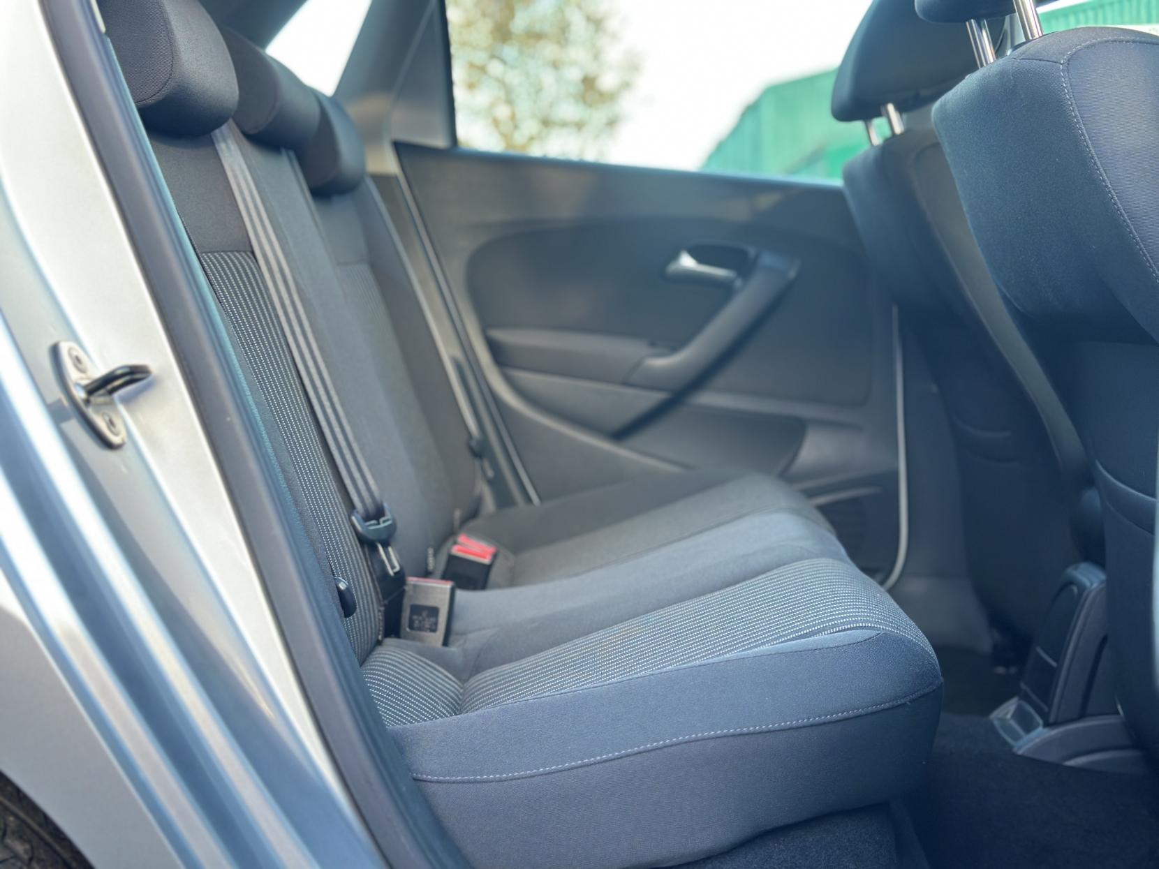 Volkswagen Polo 1.2 Hatchback (2009 - 2014)