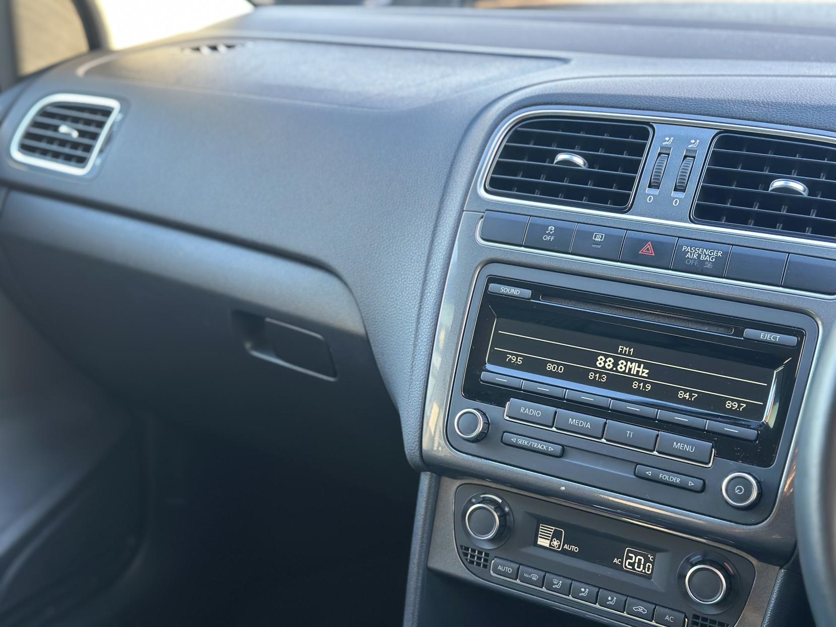 Volkswagen Polo 1.2 Hatchback (2009 - 2014)