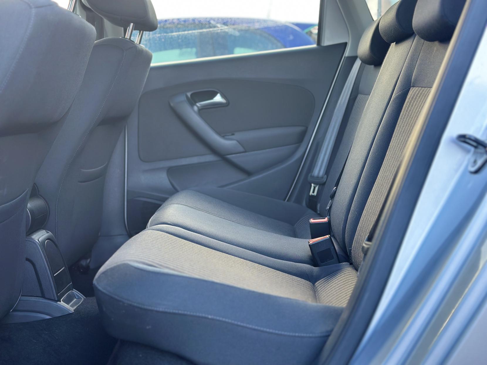 Volkswagen Polo 1.2 Hatchback (2009 - 2014)