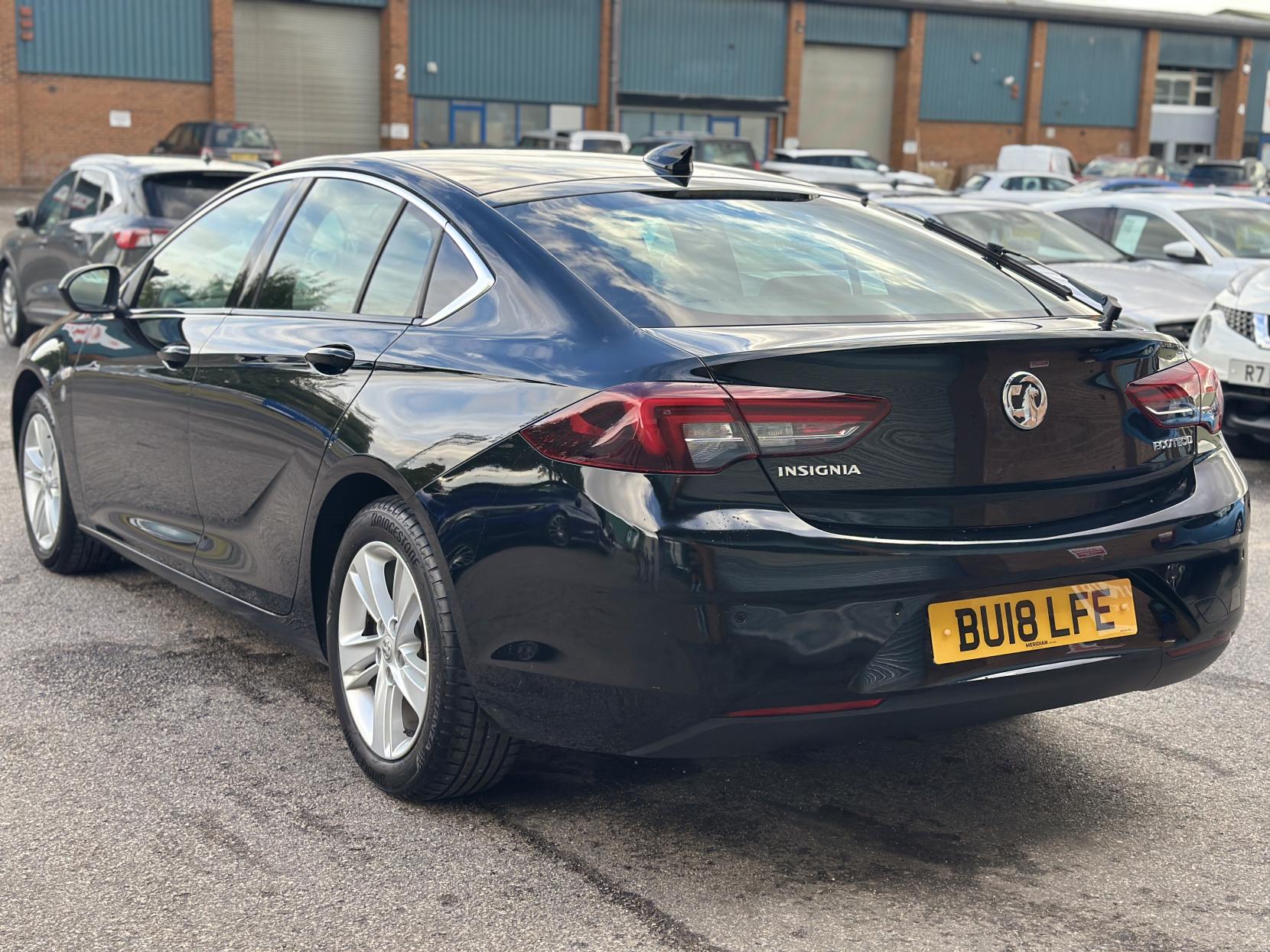 Vauxhall Insignia 1.6 Turbo D ecoTEC Tech Line Nav Grand Sport 5dr Diesel Manual Euro 6 (s/s) (110 ps)