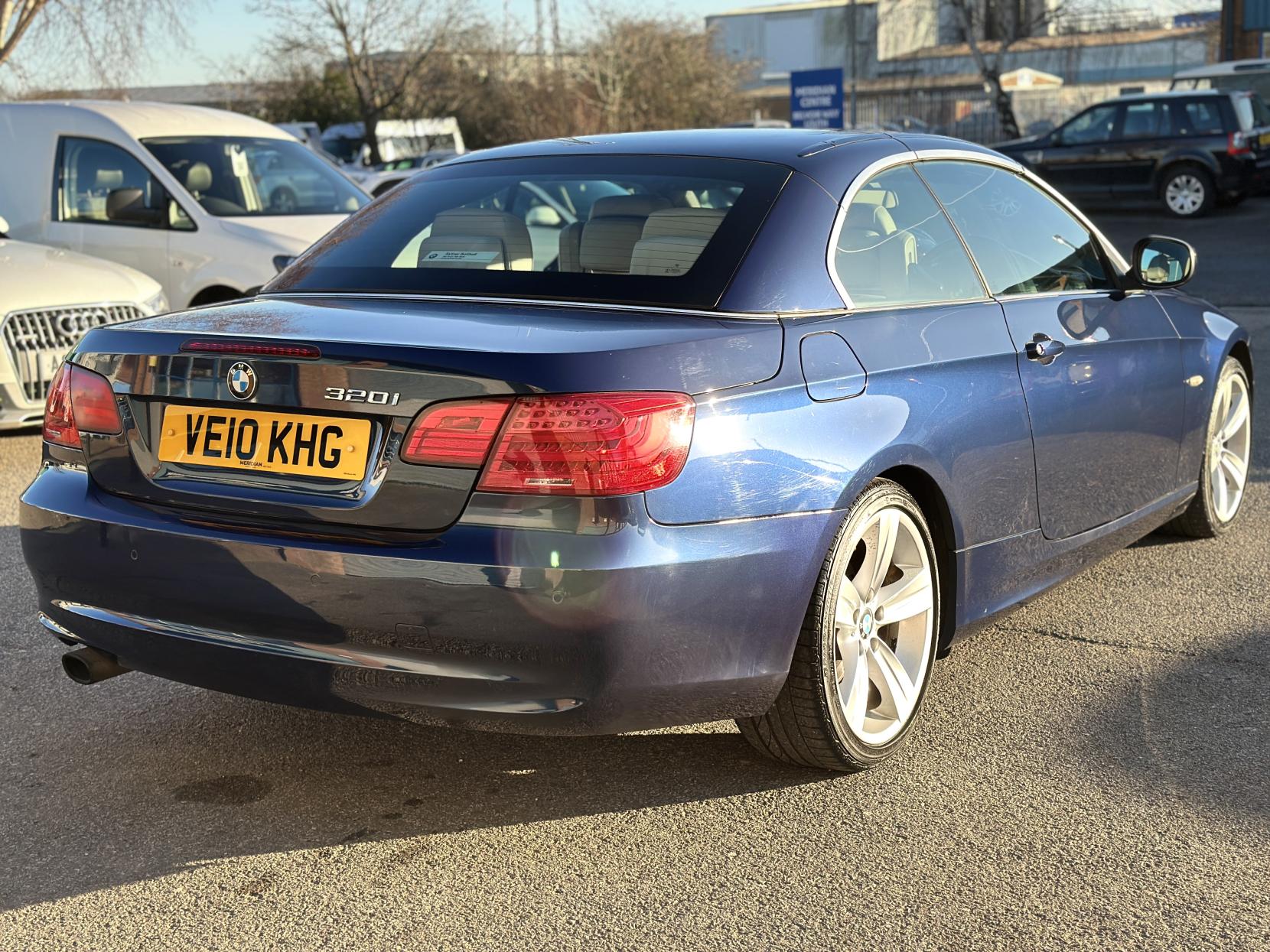 BMW 3 Series 2.0 320i SE Convertible 2dr Petrol Manual Euro 5 (170 ps)