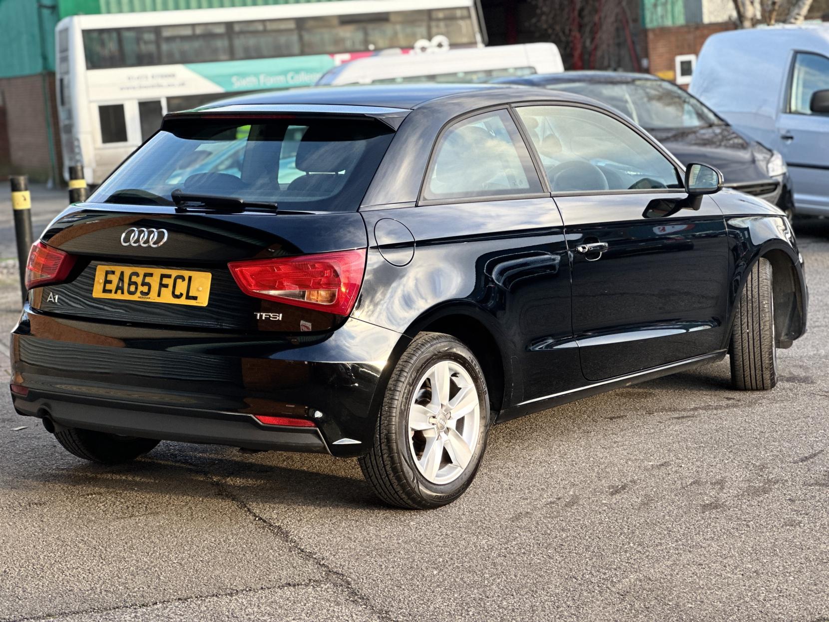 Audi A1 1.0 TFSI SE Hatchback 3dr Petrol Manual Euro 6 (s/s) (95 ps)