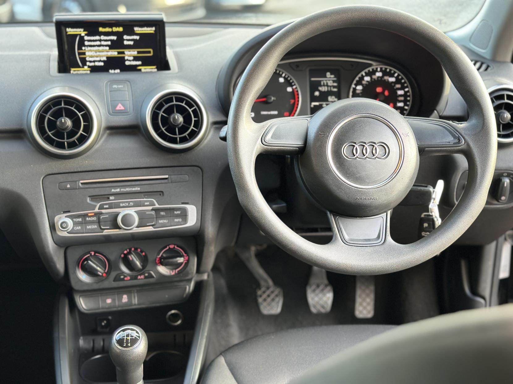 Audi A1 1.0 TFSI SE Hatchback 3dr Petrol Manual Euro 6 (s/s) (95 ps)