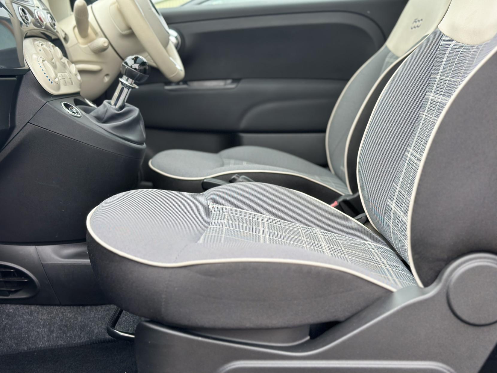 Fiat 500 1.2 Lounge Hatchback 3dr Petrol Manual Euro 6 (s/s) (69 bhp)